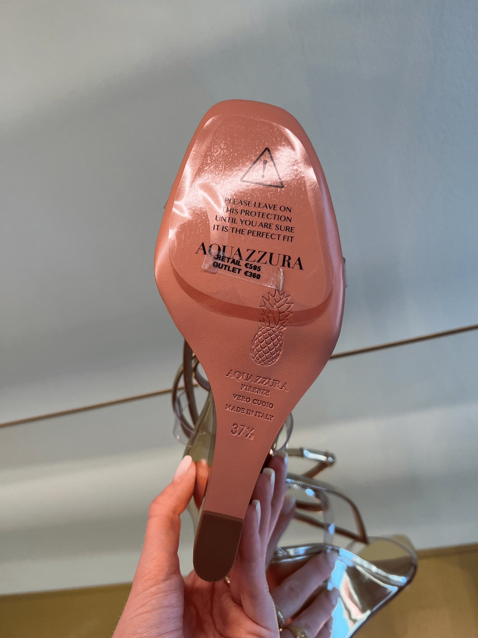 Aquazzura Damskie sandały złote skórzaneAquazzura