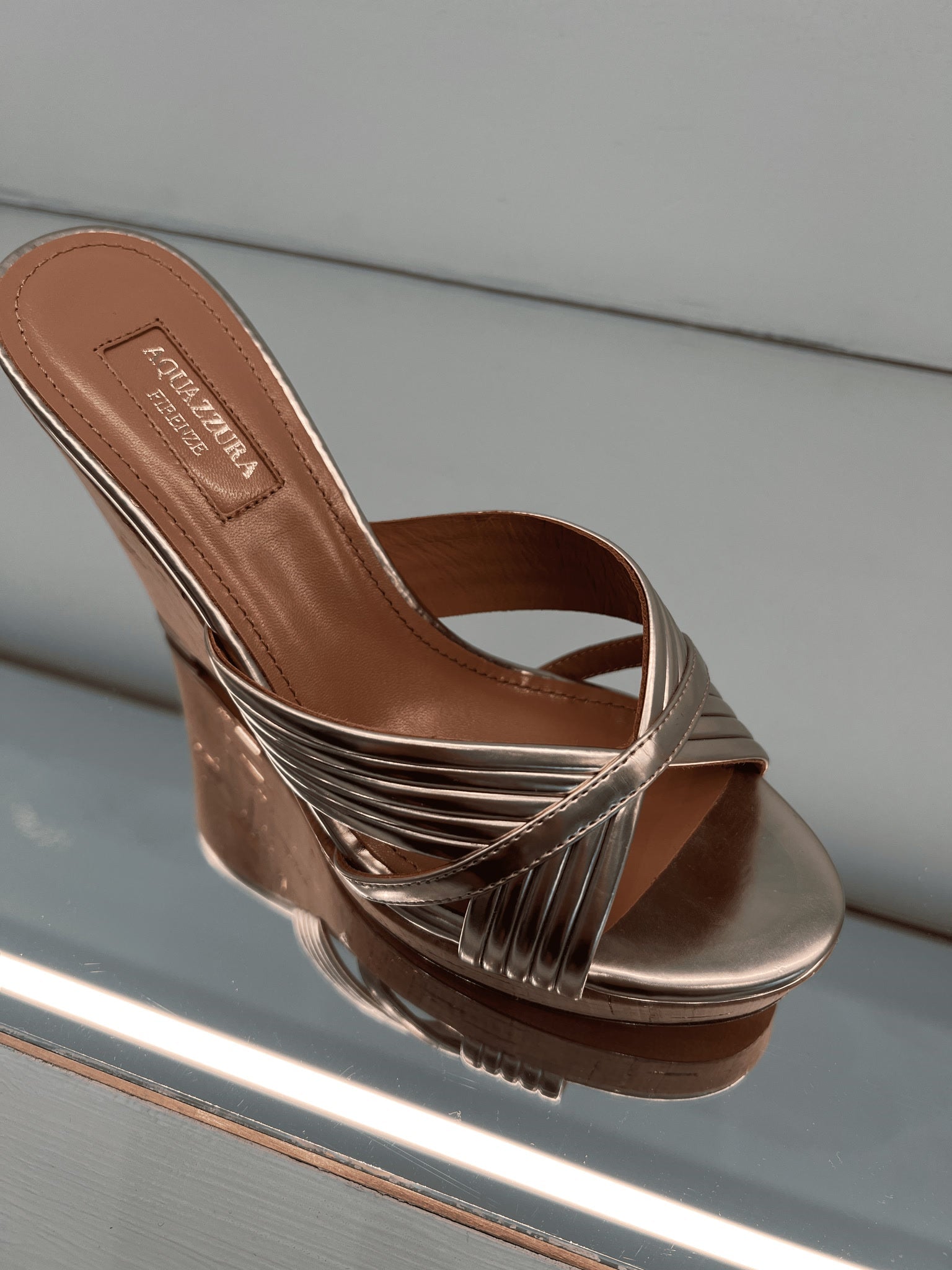 Aquazzura Damskie sandały złote Vero CuoioAquazzura