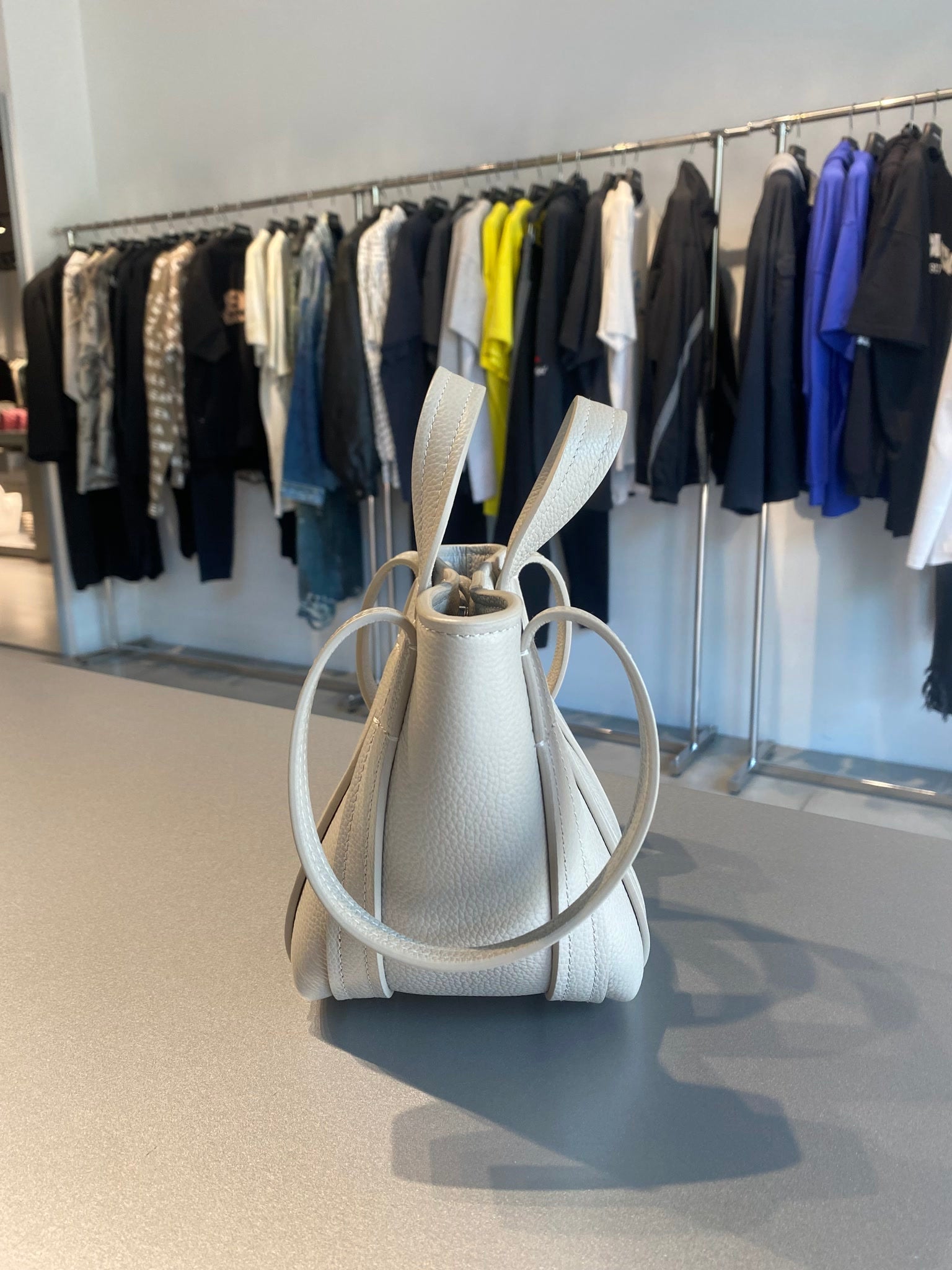 Balenciaga Damska mini torebka na ramię Everyd 2.0Balenciaga