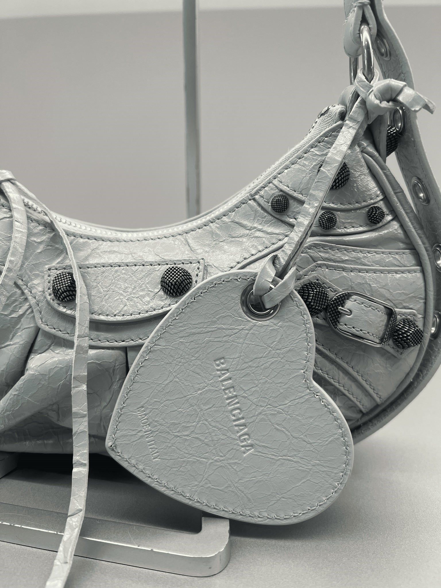 Balenciaga Damska torebka skórzana Aqua Le CagoleBalenciaga