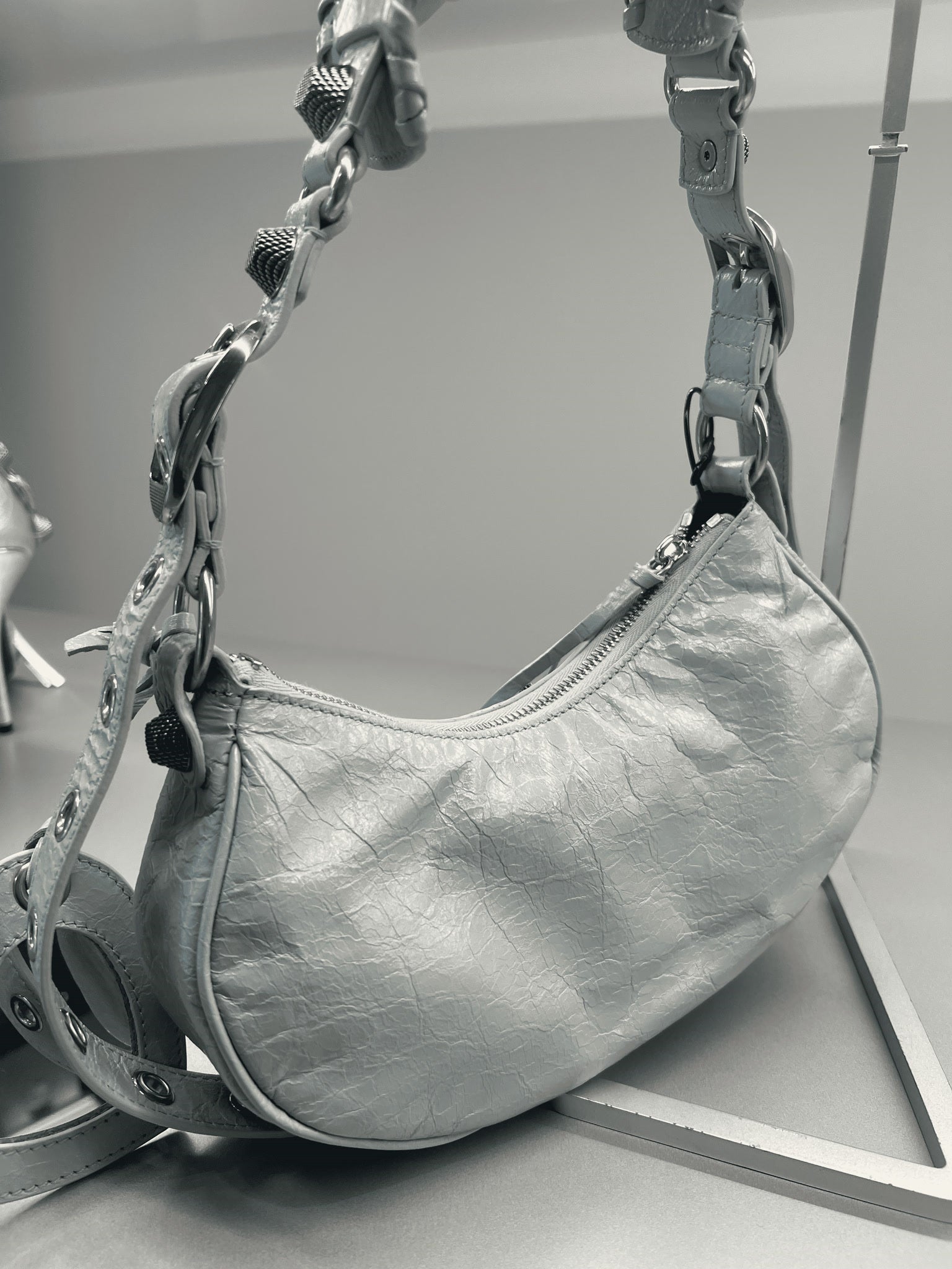 Balenciaga Damska torebka skórzana Aqua Le CagoleBalenciaga