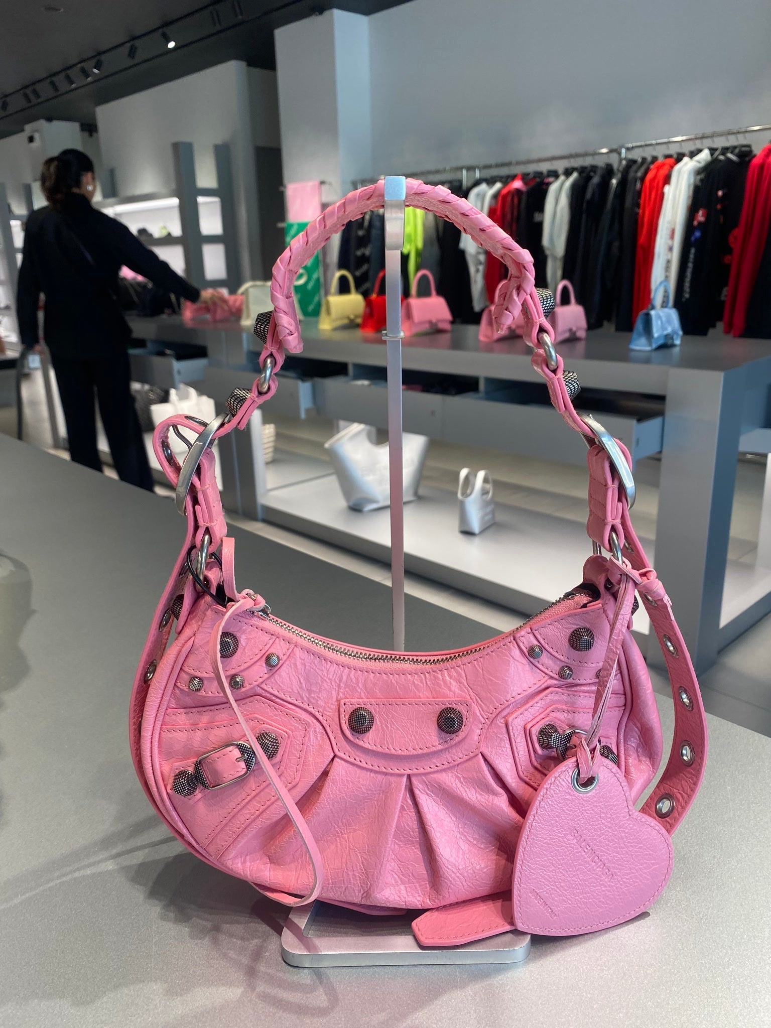 Balenciaga Damska torebka skórzana różowa Le CagoleBalenciaga