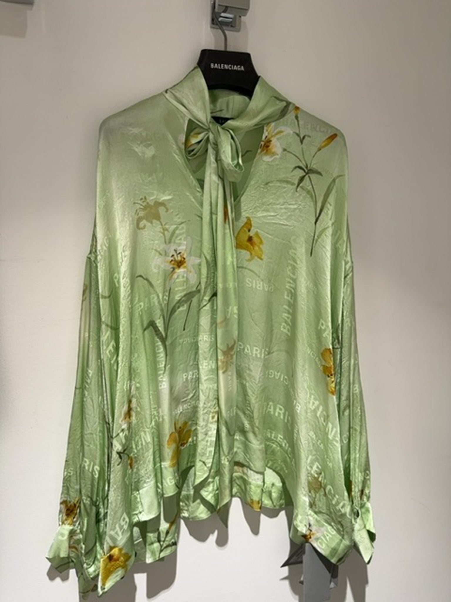 Balenciaga Fluid Vareuse Lillies Pattern Silk JacquardBalenciaga