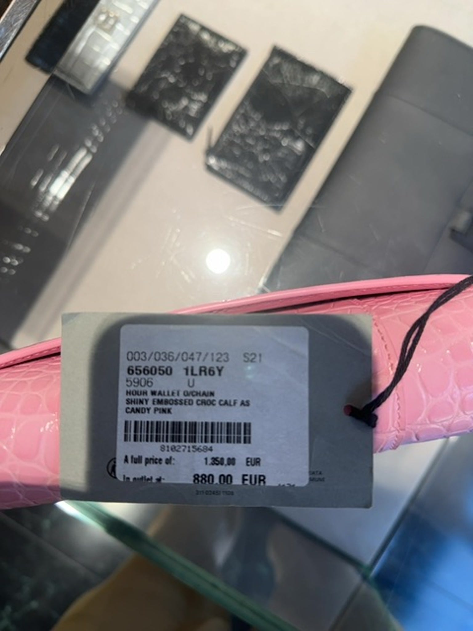 Balenciaga Hour Wallet O/ChainBalenciaga