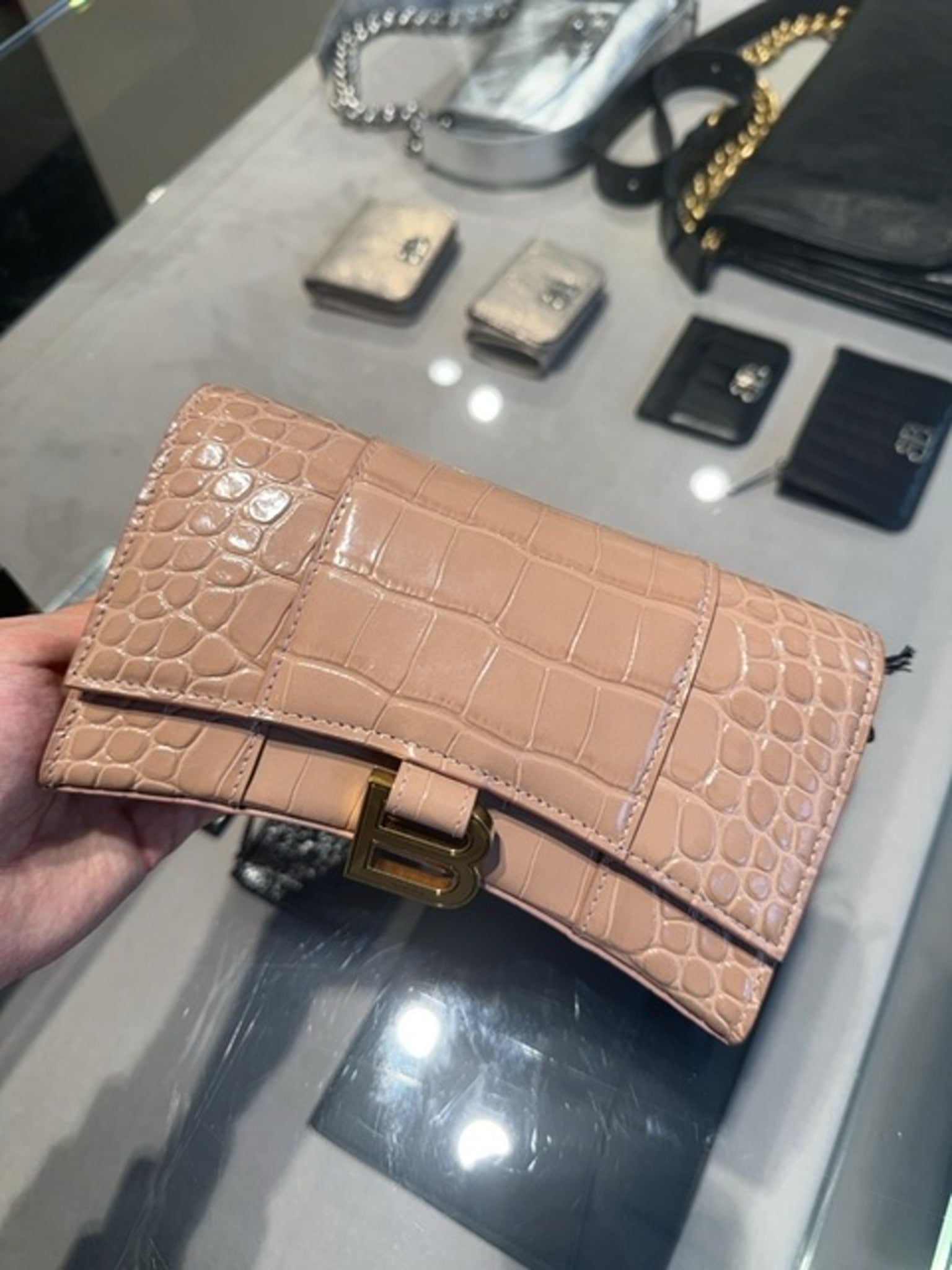 Balenciaga Hourglass Wallet Shiny Embossed Croc CalfBalenciaga