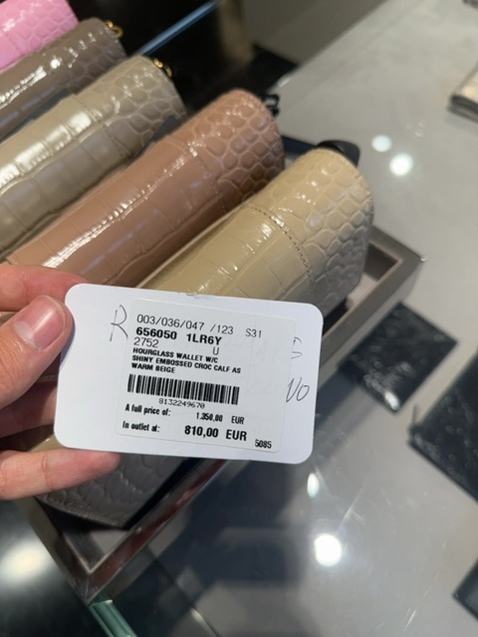 Balenciaga Hourglass Wallet W/C Shiny Embossed Croc Calf AS Warm BeigeBalenciaga