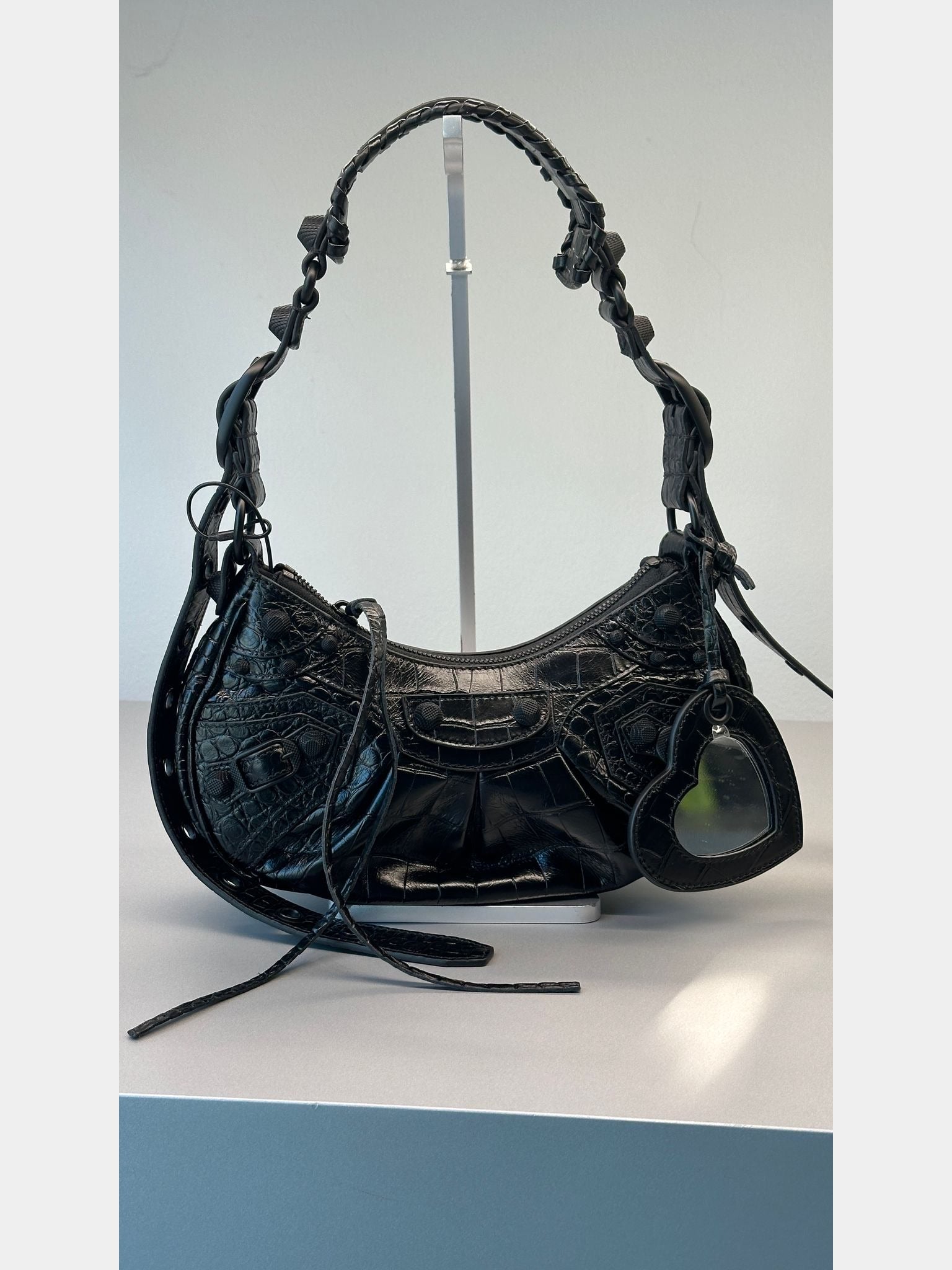 Balenciaga Le Cagole Shoulder B Extra Supple Embo Croc Calf BG BlackBalenciaga