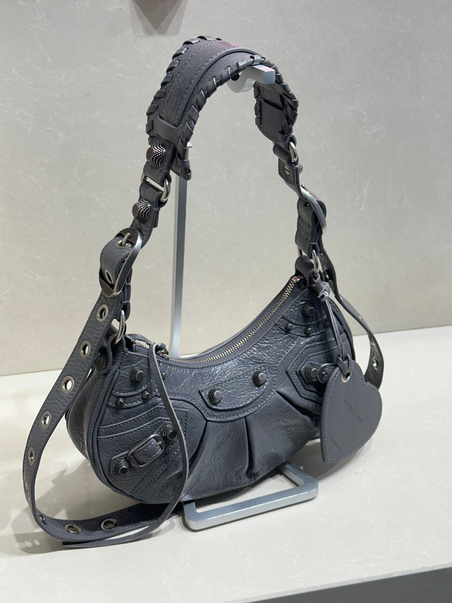 Balenciaga Le Cagole Shoulder Bag greyBalenciaga