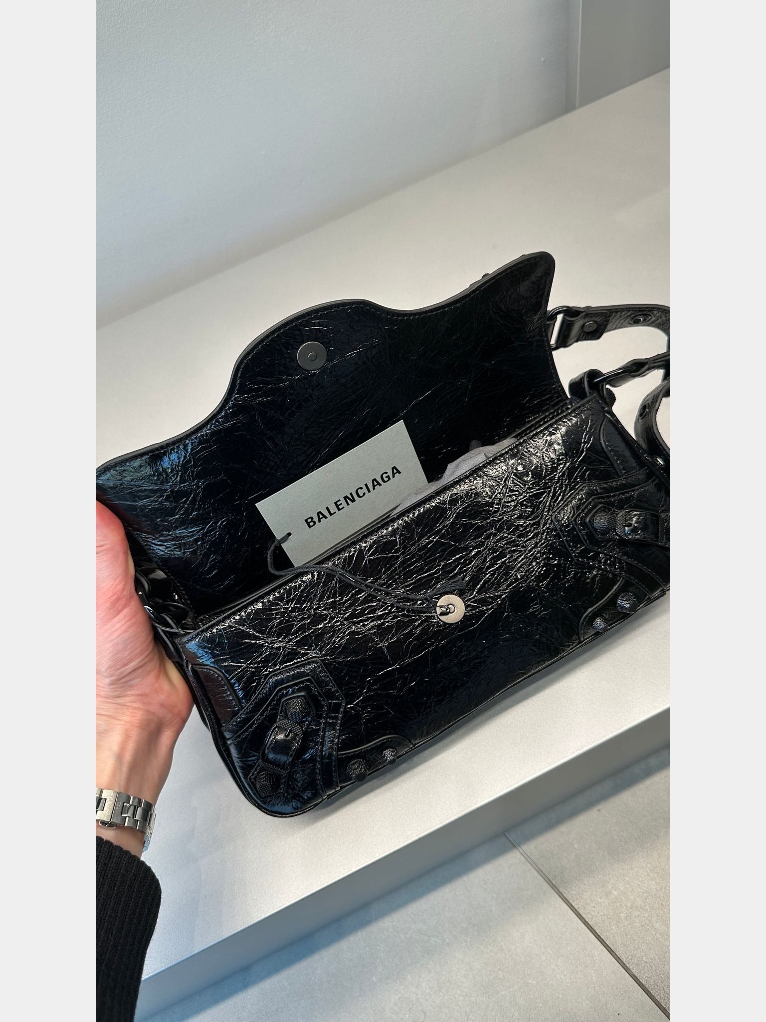 Balenciaga Le Cagole Shoulder Sling BagBalenciaga