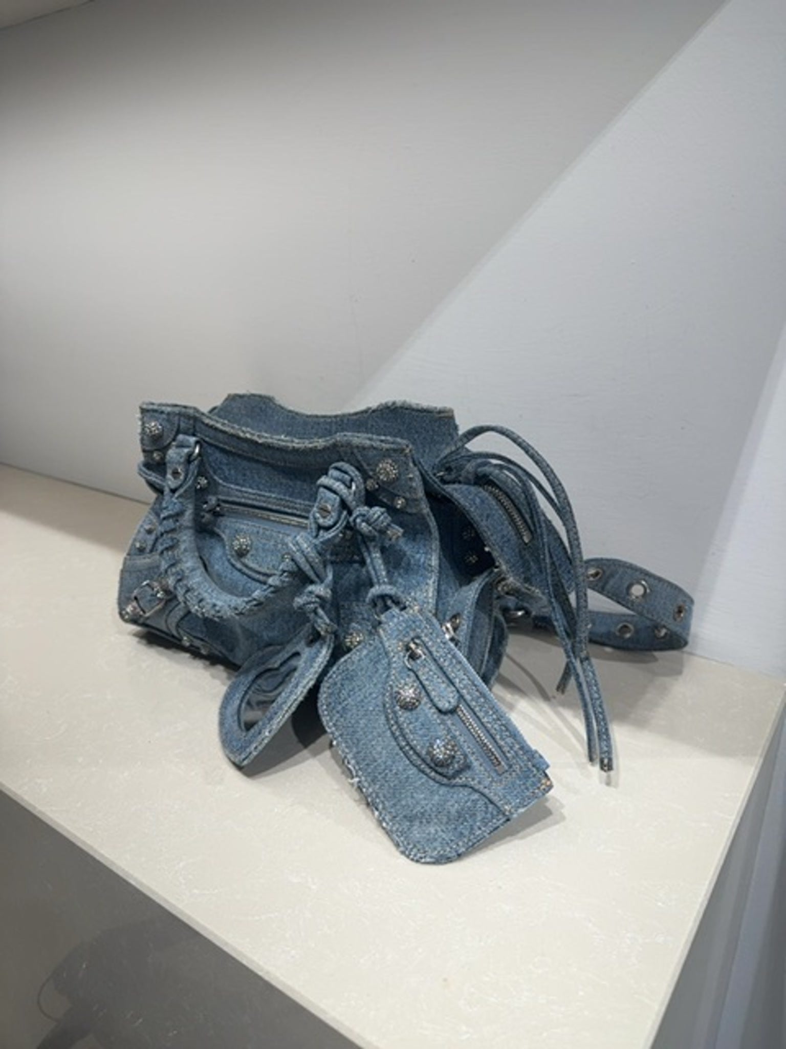 Balenciaga Neo Cagole XSBalenciaga