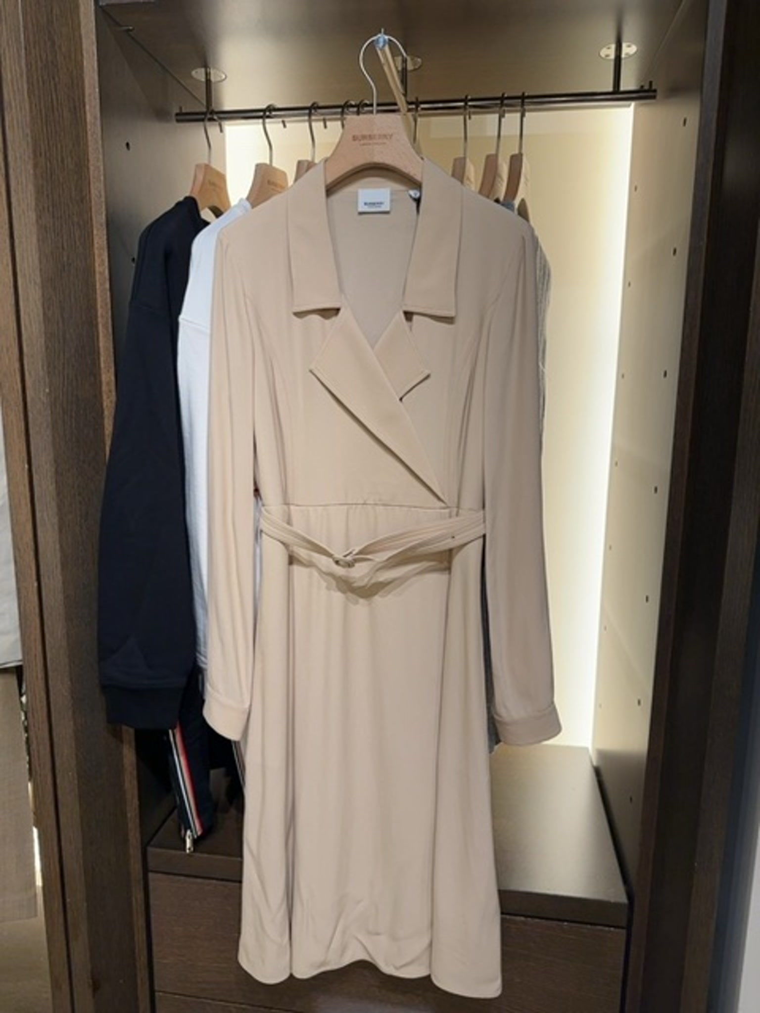 Burberry Alverley Almond BeigeBurberry