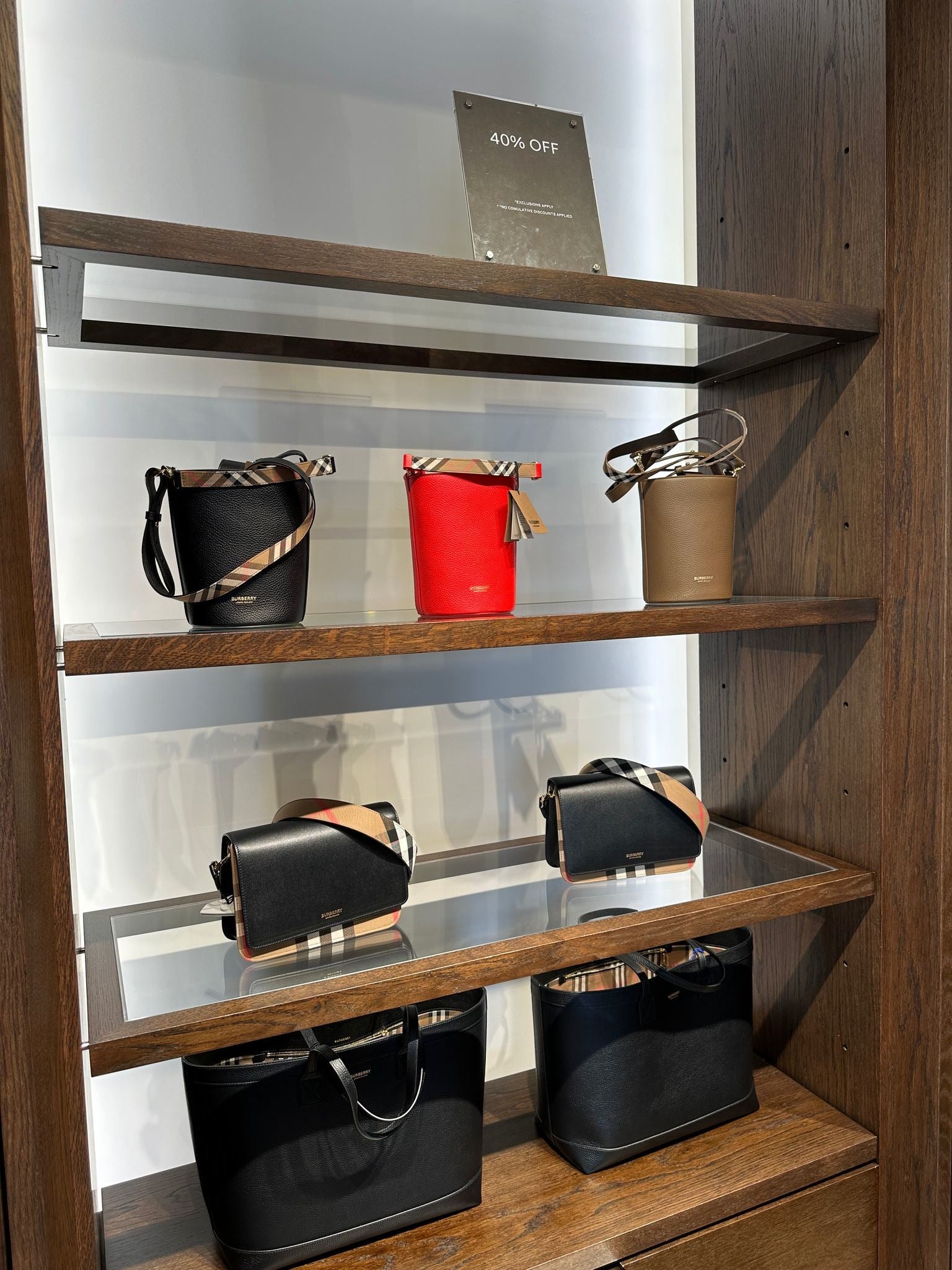 Burberry Bucket blakBurberry