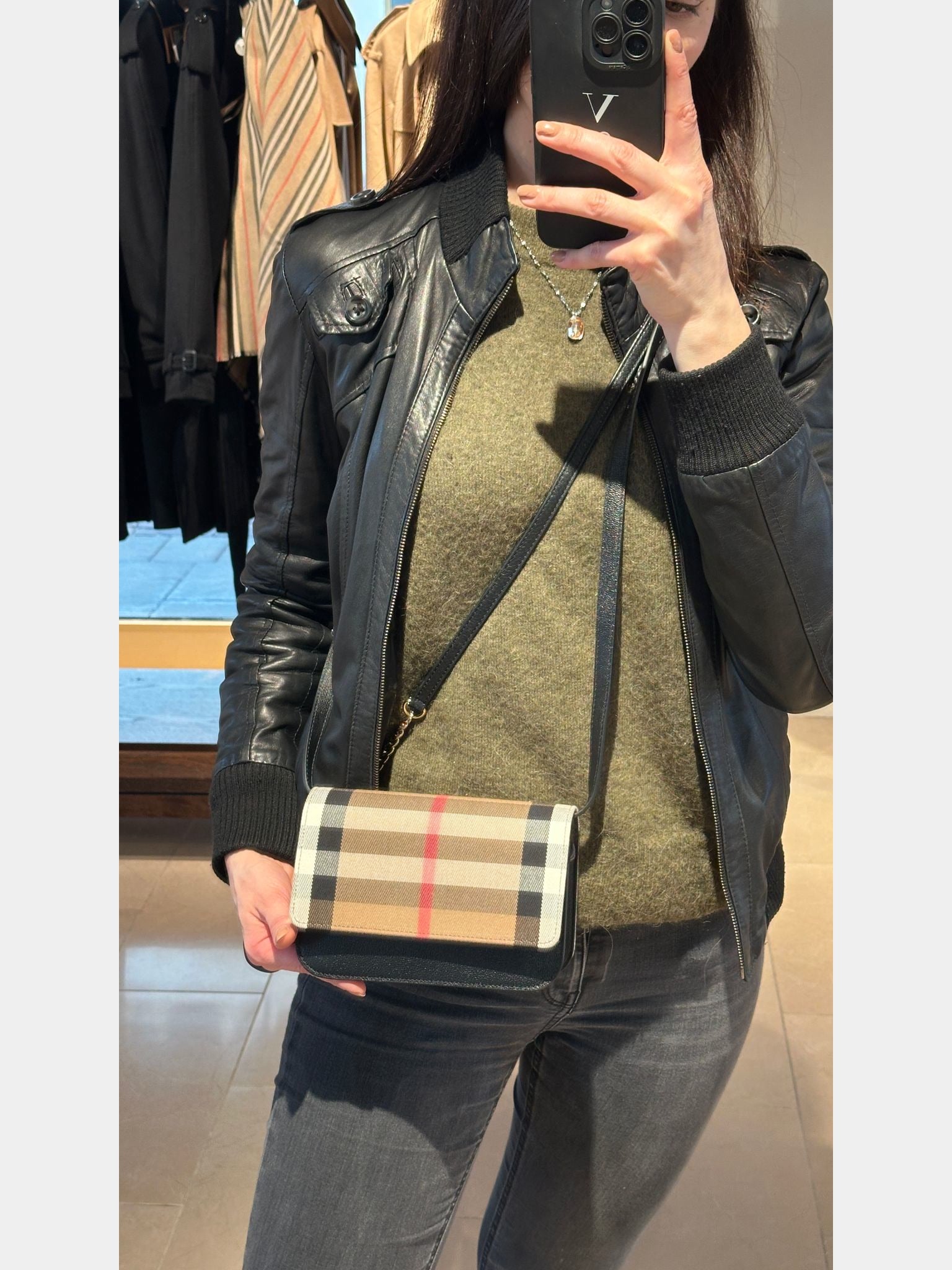 Burberry Checkered Clutch blackBurberry