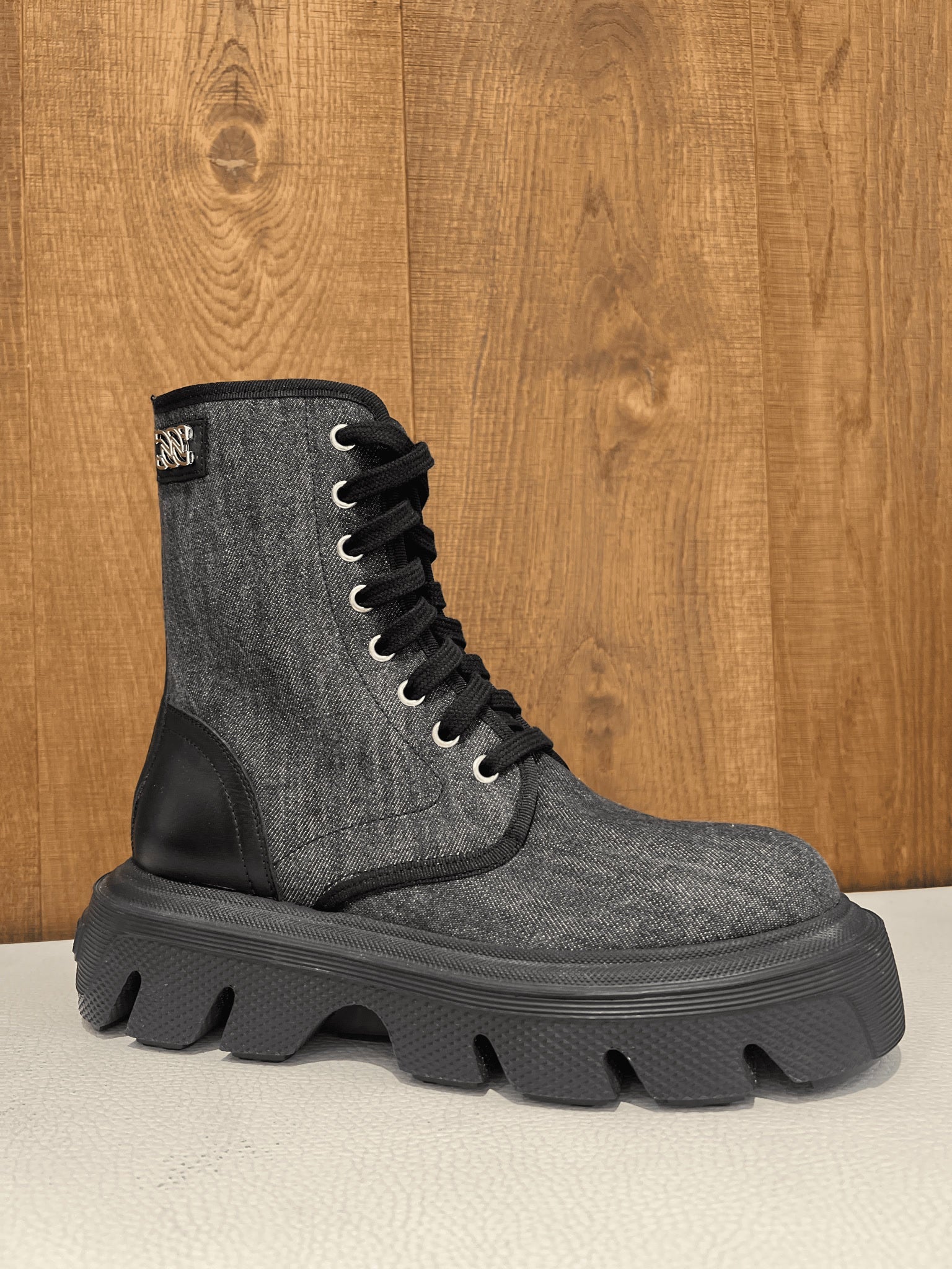 Casadei czarne damskie botki 3R2477W0NC1258X450Casadei