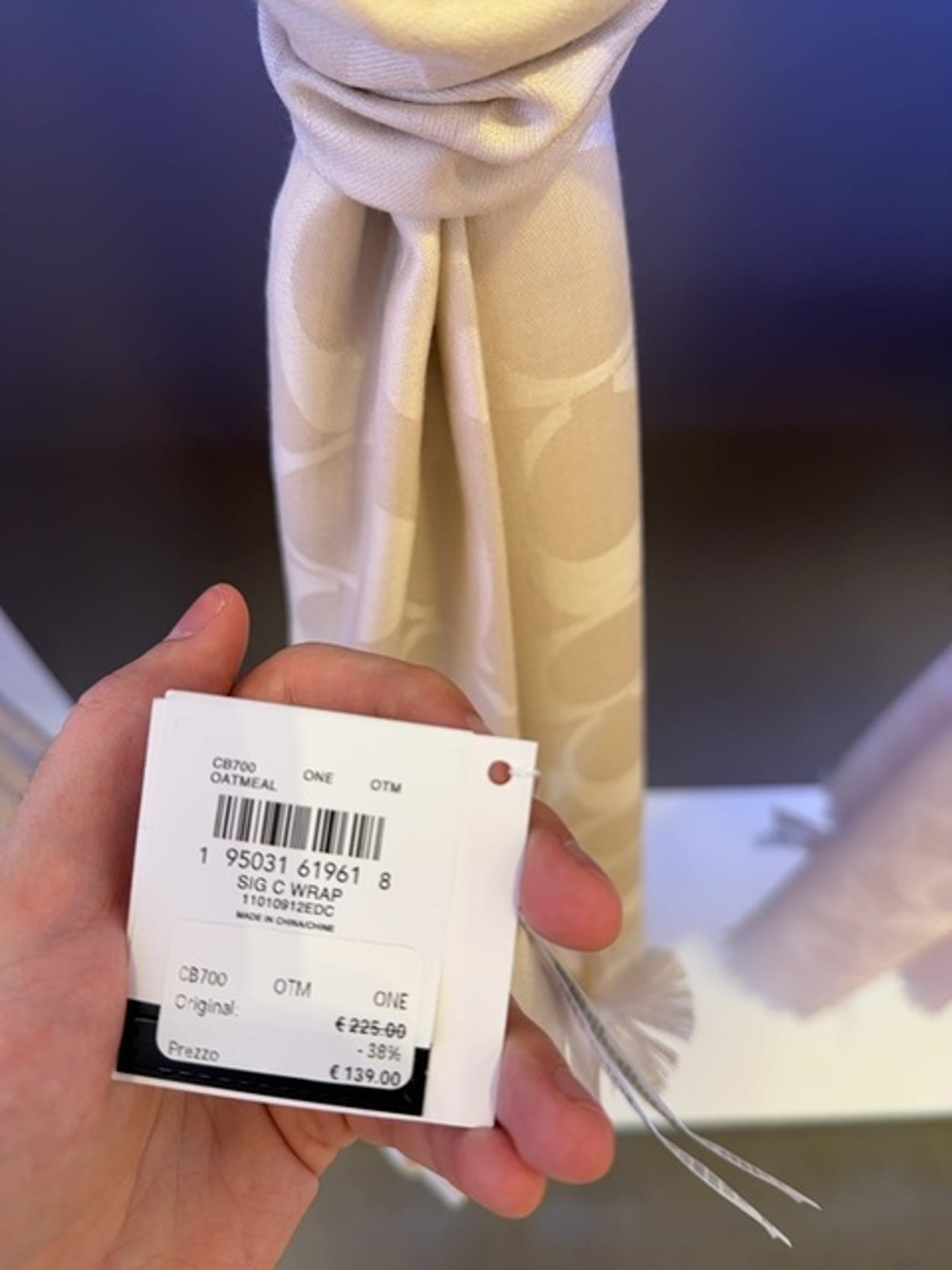 Coach beige scarveCoach