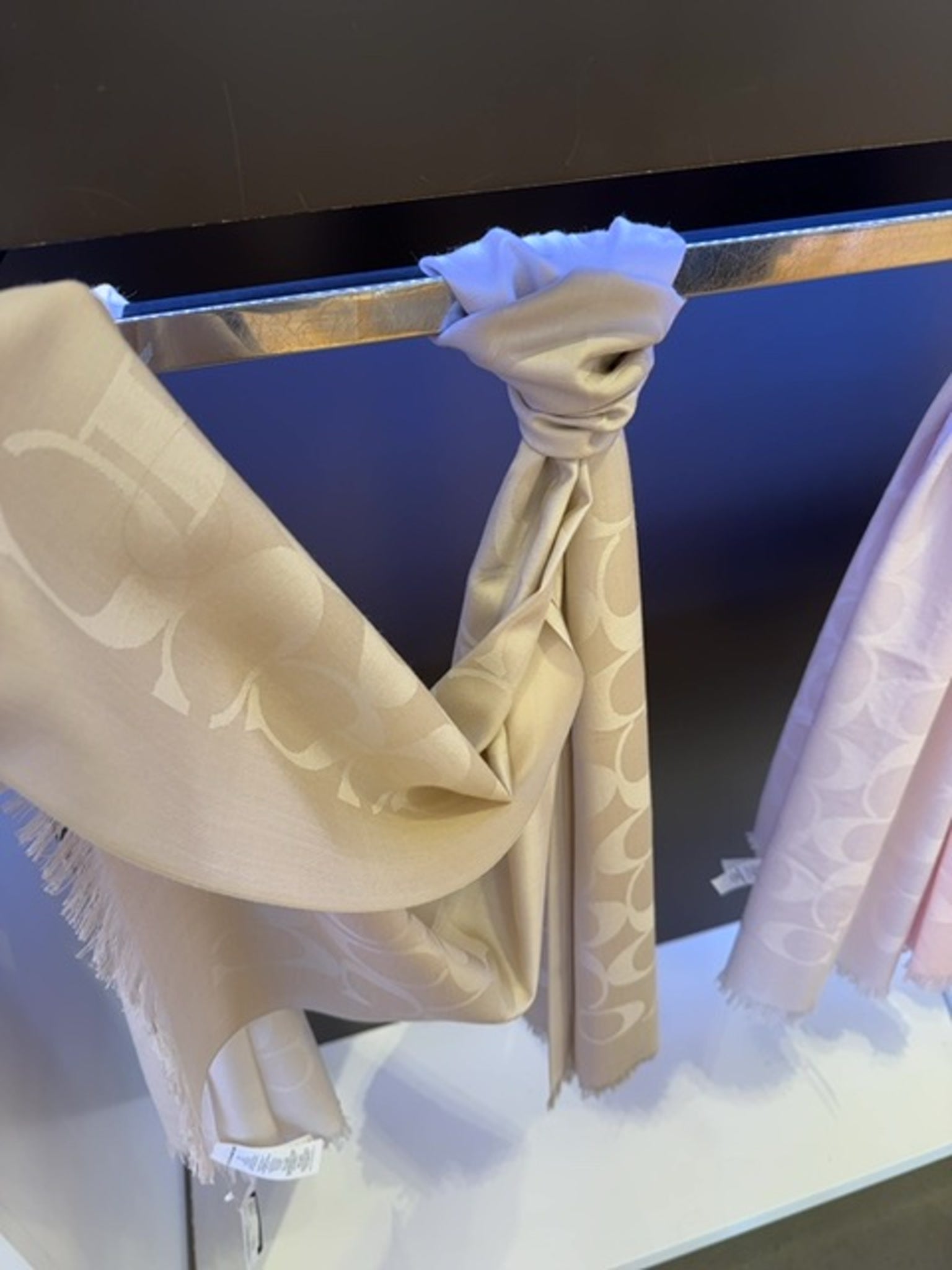 Coach beige scarveCoach