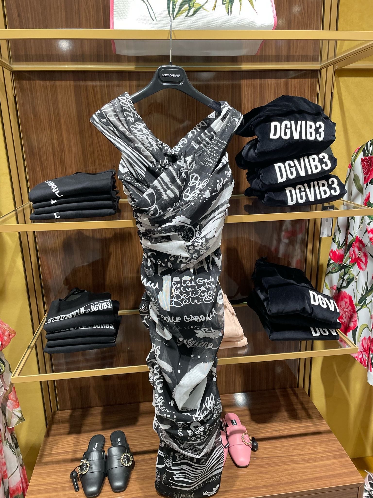 Dolce & Gabbana black and white dressDolce & Gabbana