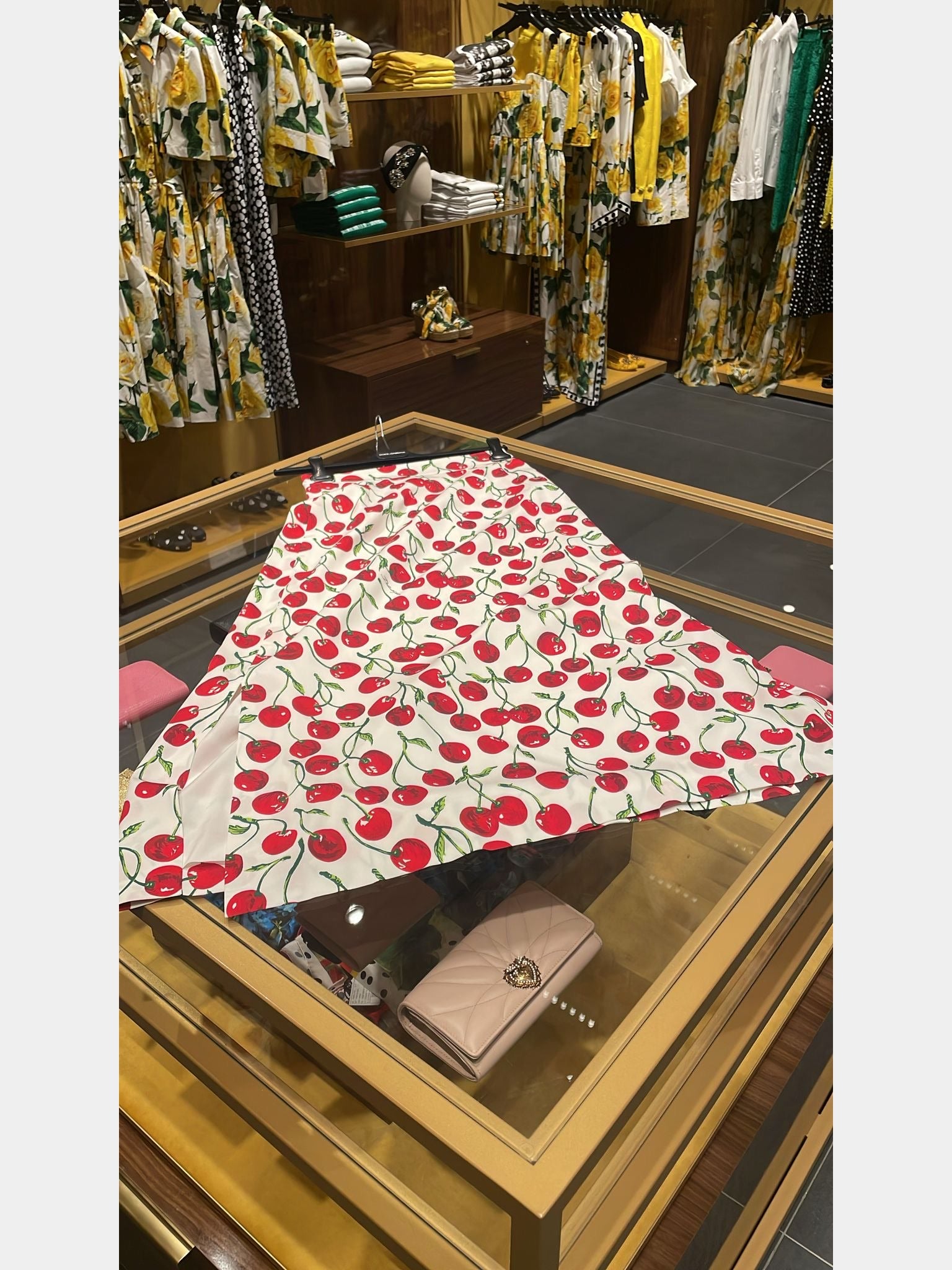 Dolce & Gabbana Damska spódnica wiśniowaDolce & Gabbana