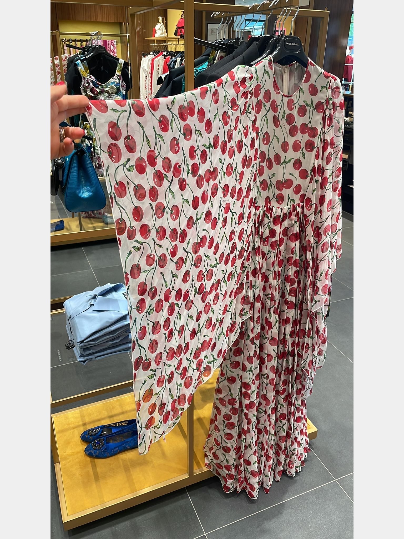 Dolce & Gabbana Damska sukienka jedwabna w czereśnieDolce & Gabbana