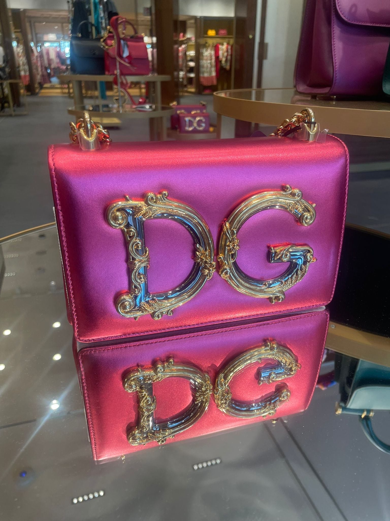 Dolce & Gabbana Damska torebka na ramię laminowana OrchidDolce & Gabbana