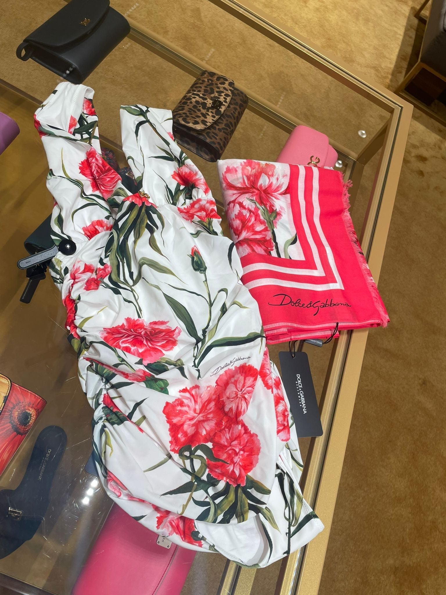 Dolce & Gabbana Damski kostium kąpielowy Deep V - Neck kwiatowyDolce & Gabbana