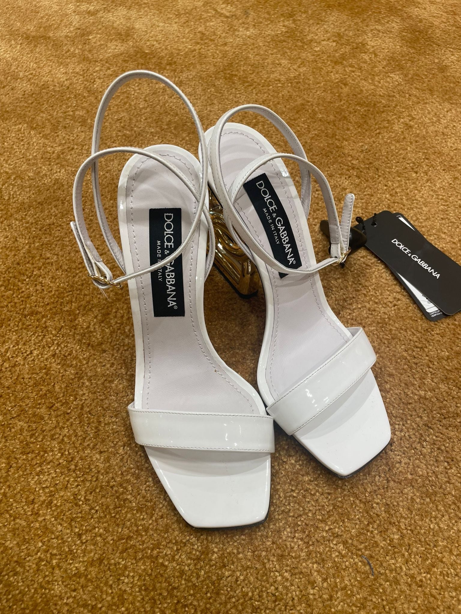 Dolce & Gabbana Damskie sandały skórzane białeDolce & Gabbana