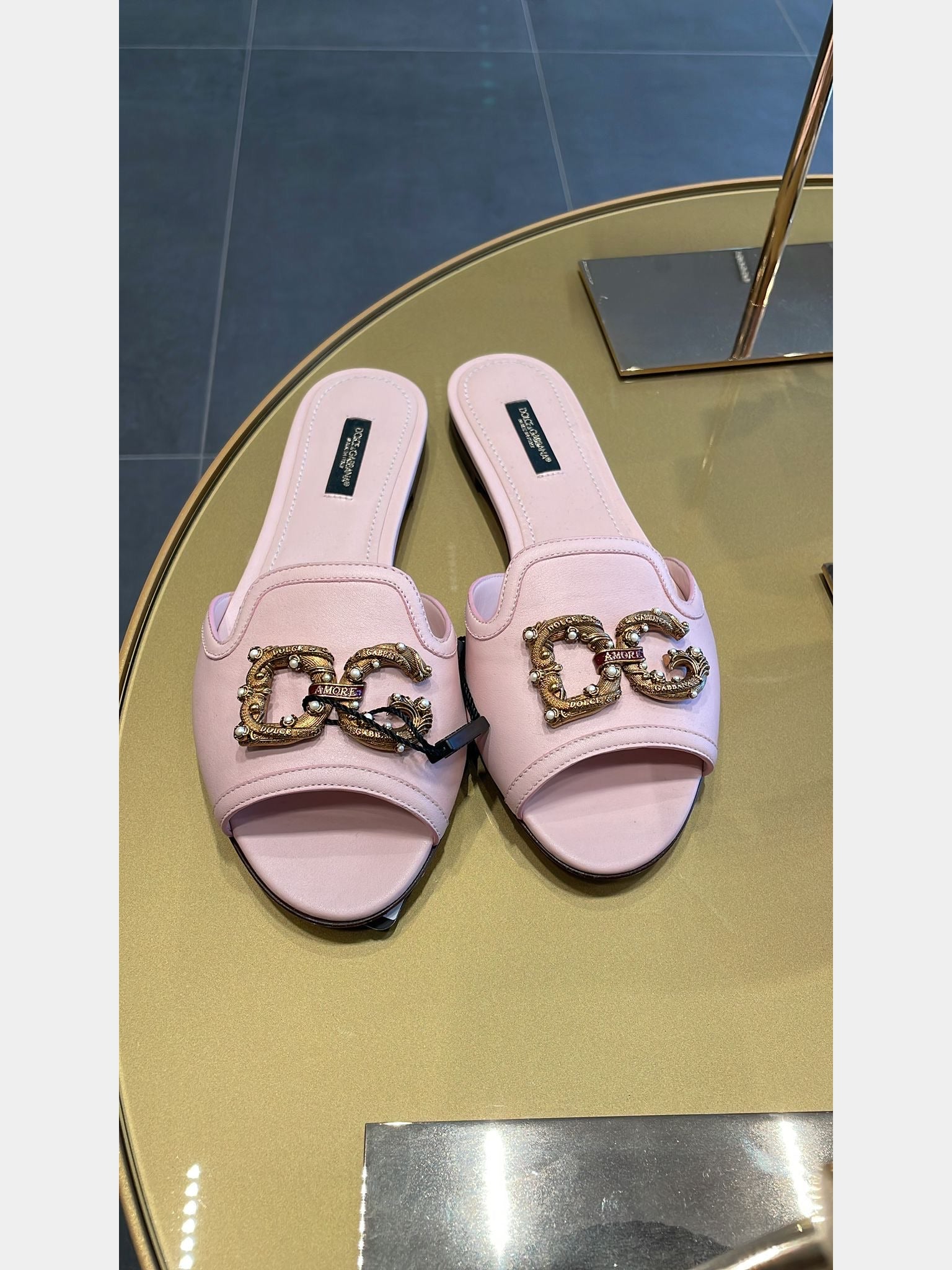 Dolce & Gabbana Klapki Damskie Pink Powder Cibatta Flat Vit NappatoDolce & Gabbana