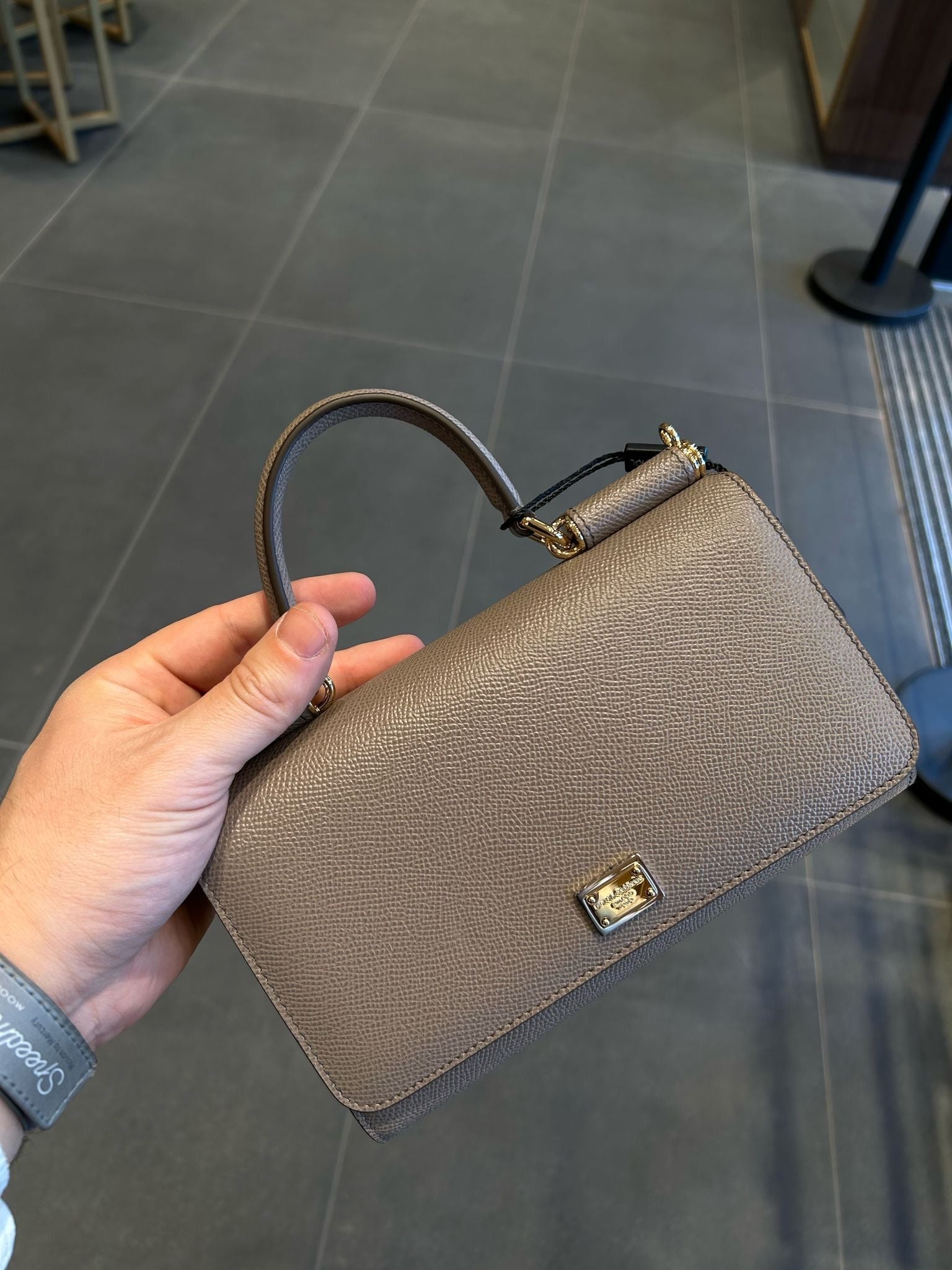 Dolce & Gabbana Phone Bag BeigeDolce & Gabbana