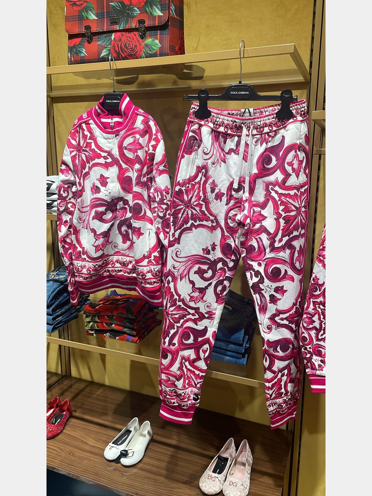 Dolce & Gabbana Zipped CardiganDolce & Gabbana