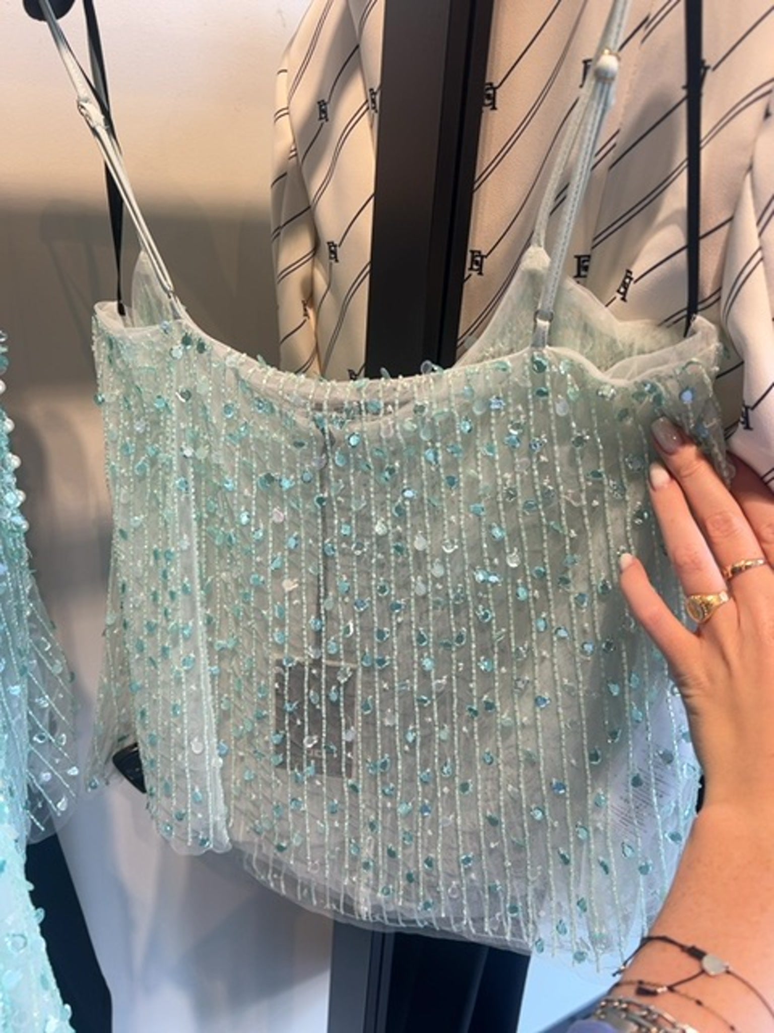 Elisabetta Franchi Damska bluzka cekinowa akwamarynowaElisabetta Franchi