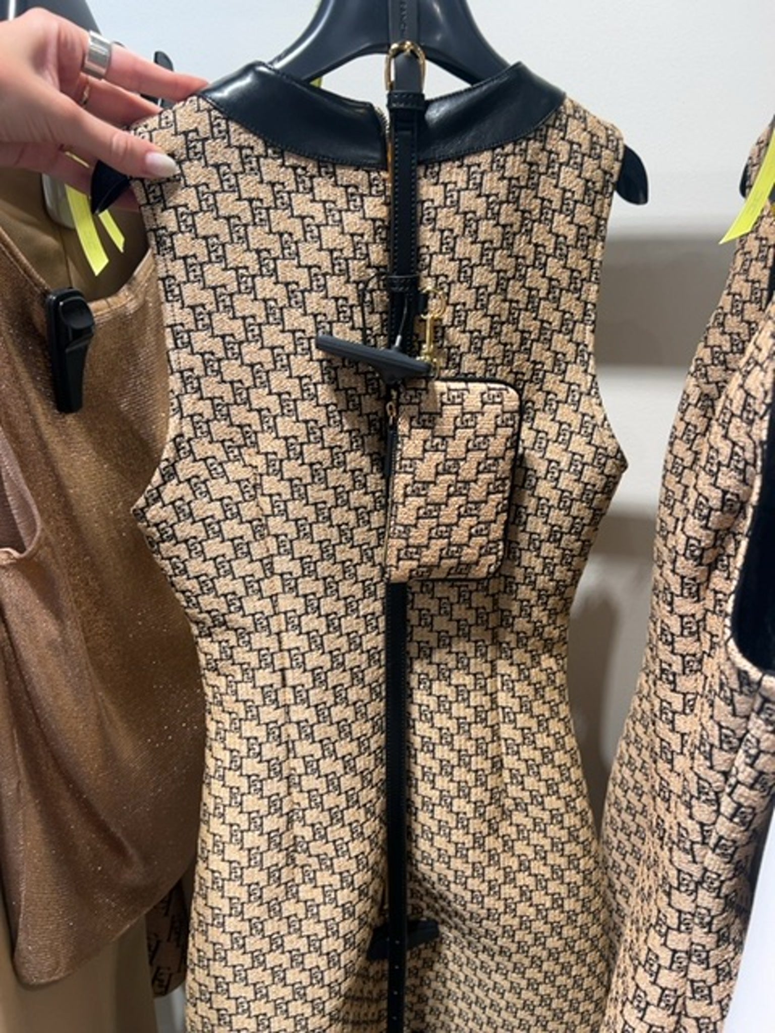 Elisabetta Franchi Damska torebka Paglia/NeroElisabetta Franchi