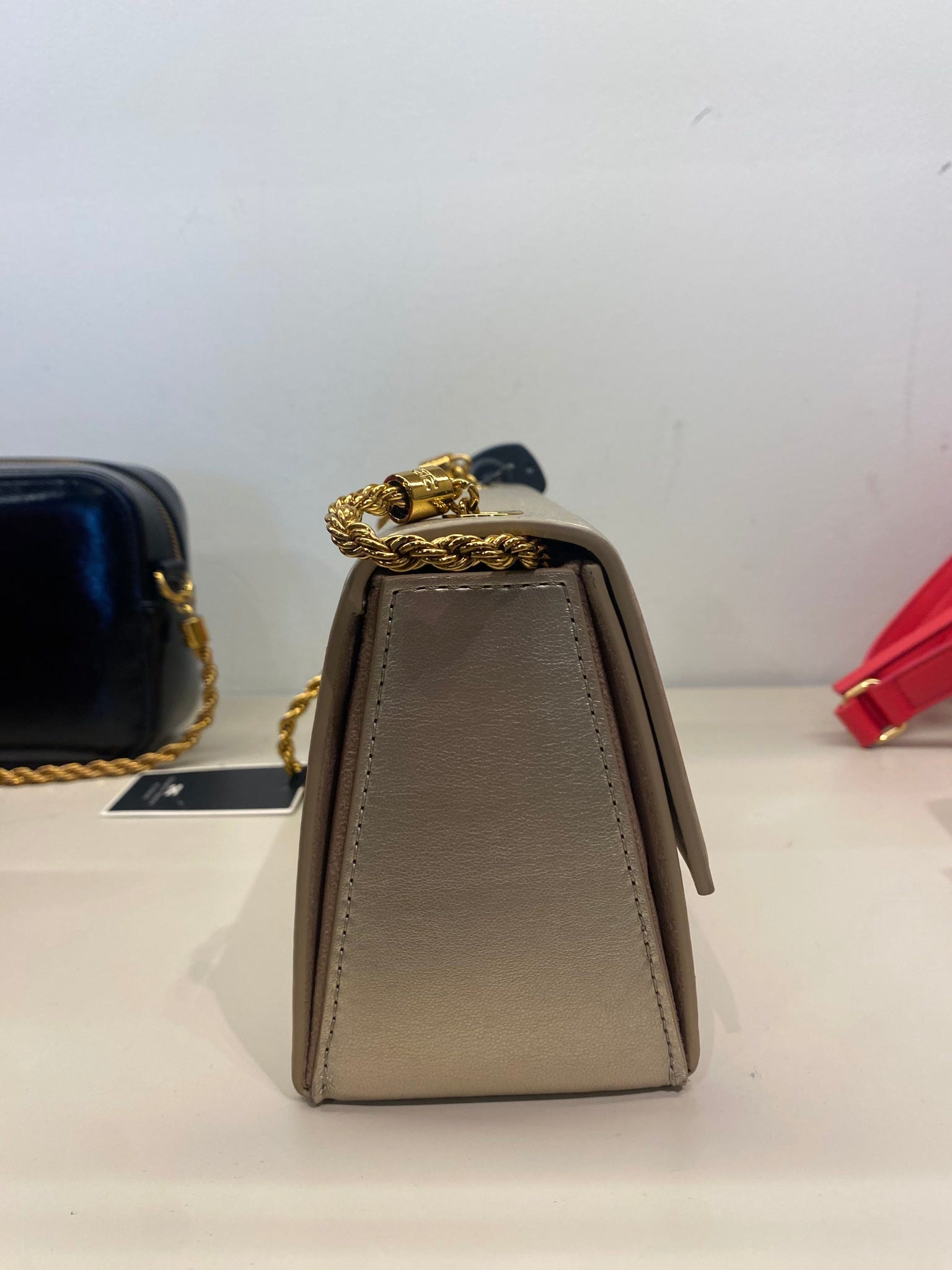 Elisabetta Franchi Damska torebka skórzana 610 OroElisabetta Franchi