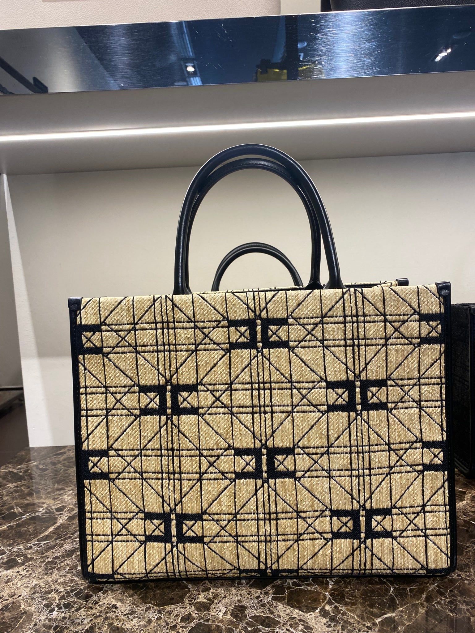 Elisabetta Franchi Damska torebka słomkowa Paglia/NeroElisabetta Franchi