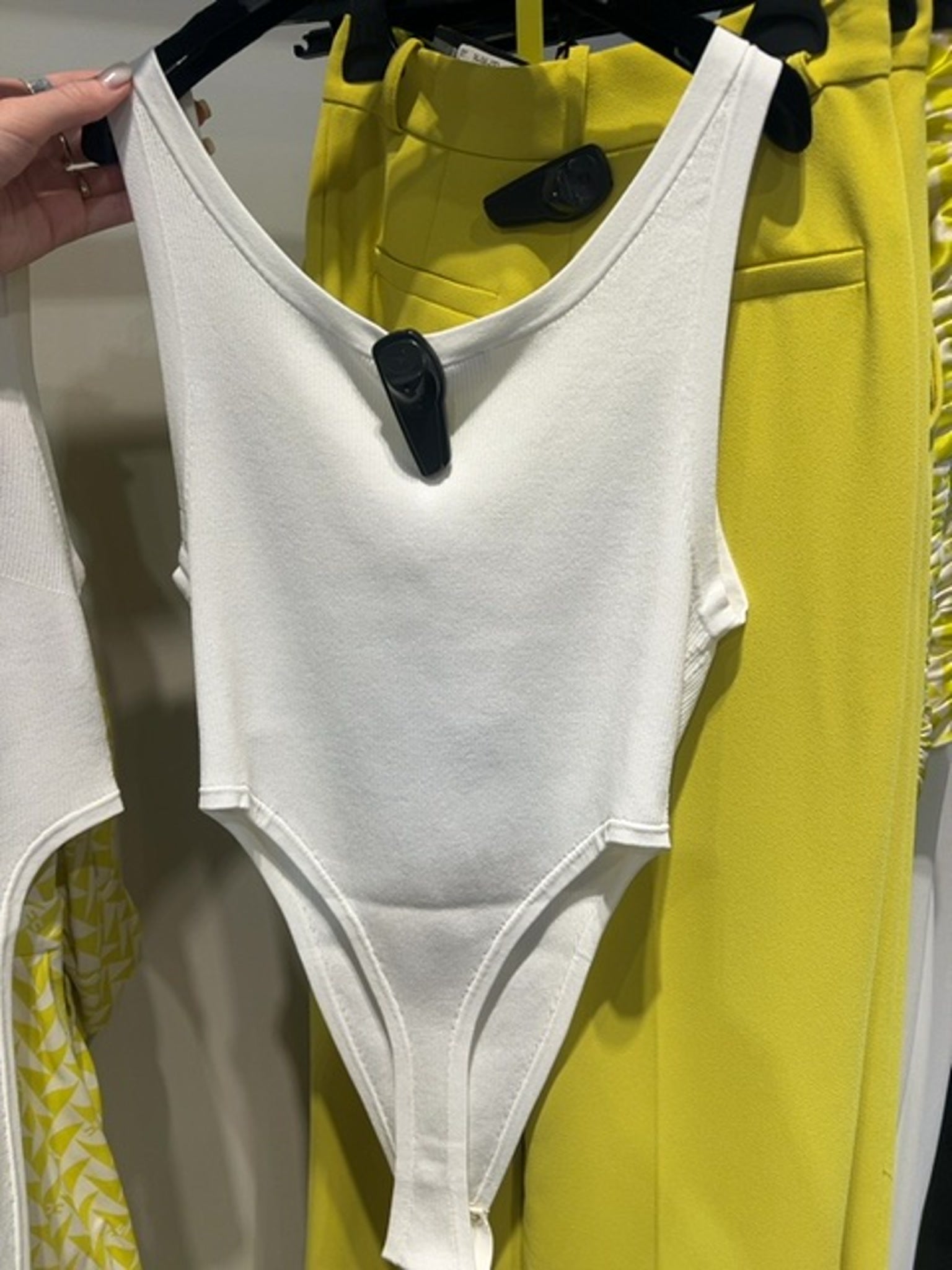 Elisabetta Franchi Damskie bluzka AvorioElisabetta Franchi