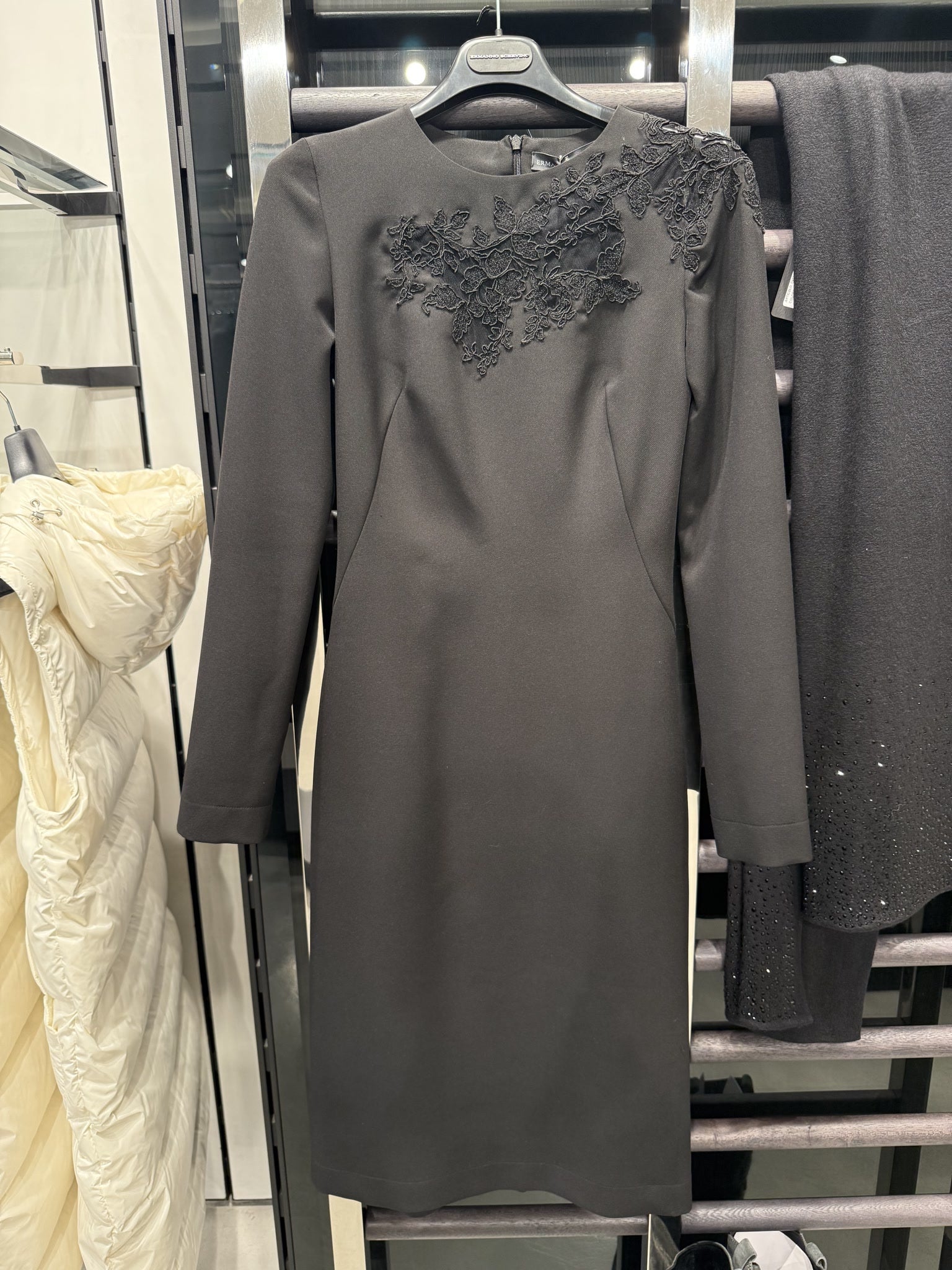 Ermanno Scervino Embroidered Black DressErmanno Scervino