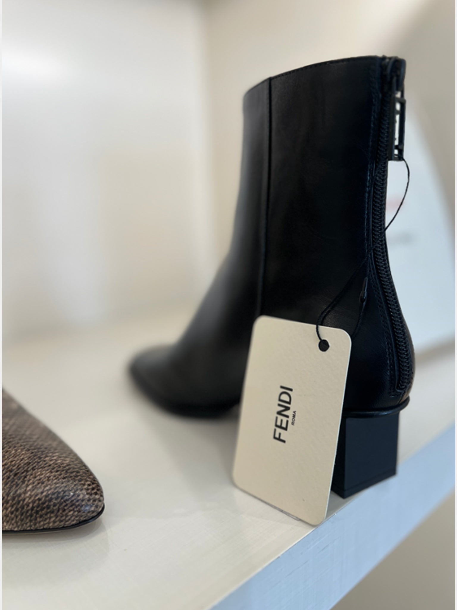 Fendi Damskie Botki Czarne Lamb LeatherFendi