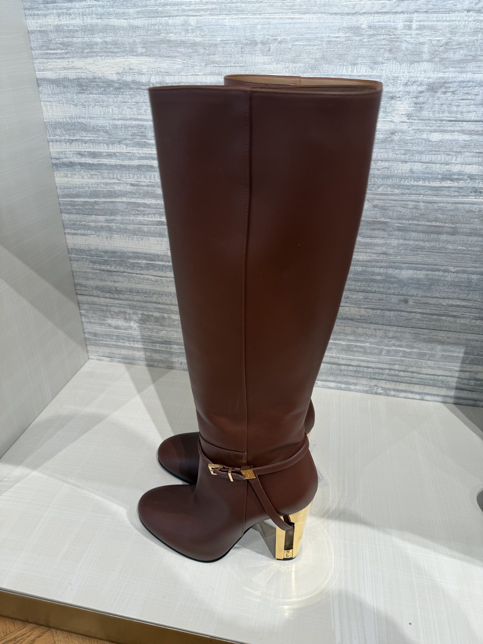 Fendi Delfina 105mm High - heeled BootsFendi