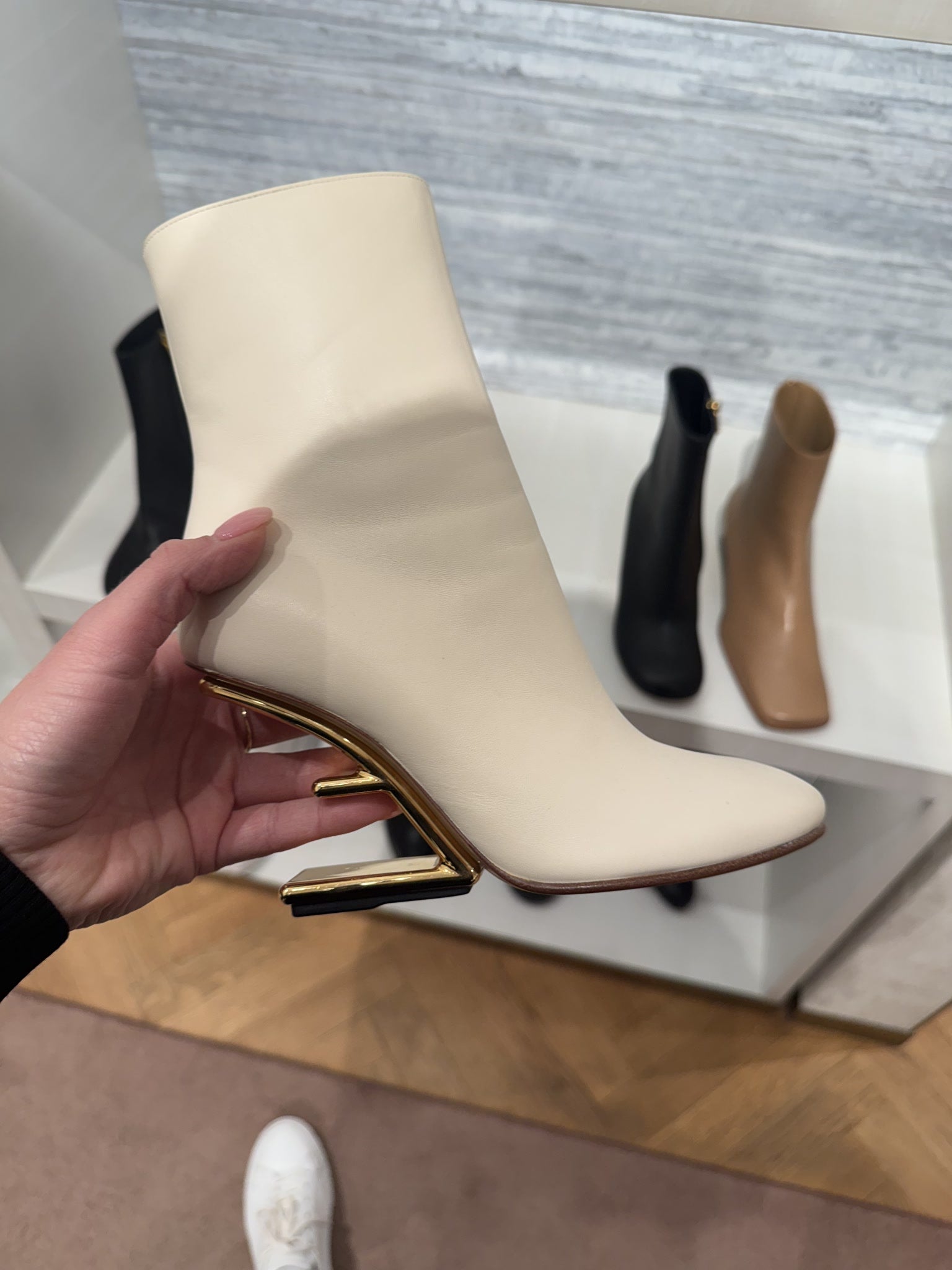Fendi Fendi Beige Leather Fendi First High - Heeled Ankle BootsFendi