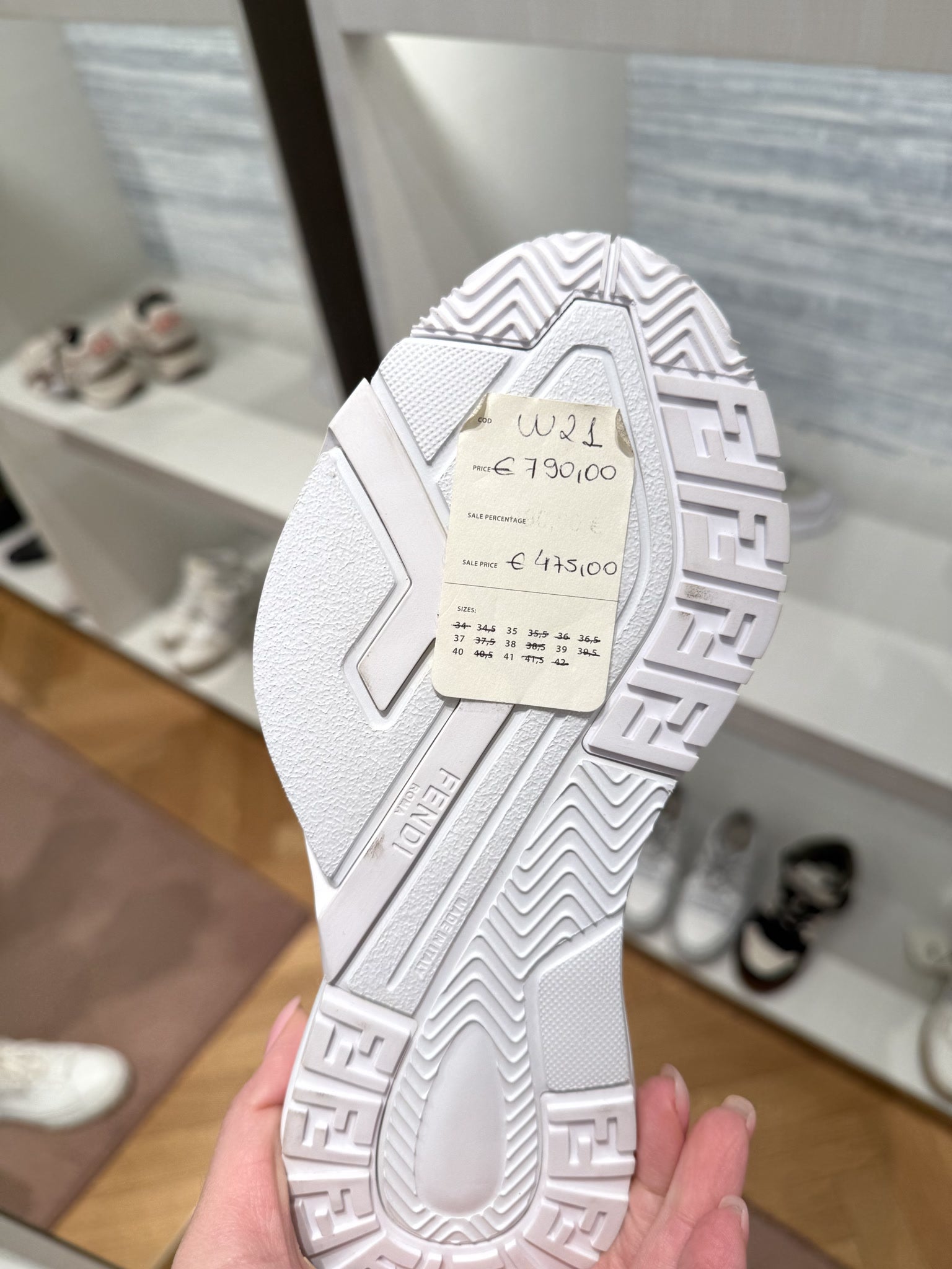 Fendi Flow Low - top SneakersFendi