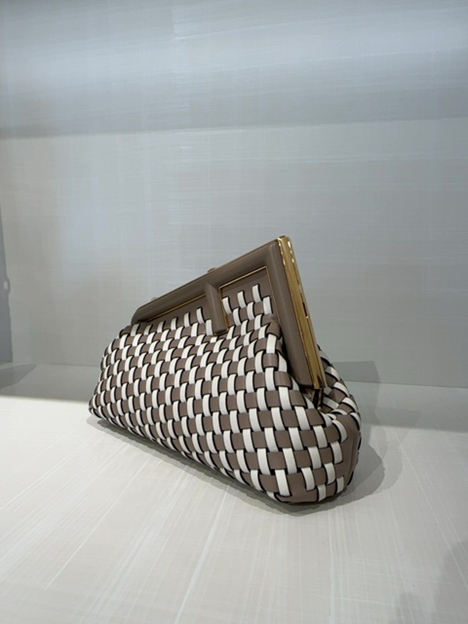 Fendi W. Pochette/Fendi First/Calf LeathFendi