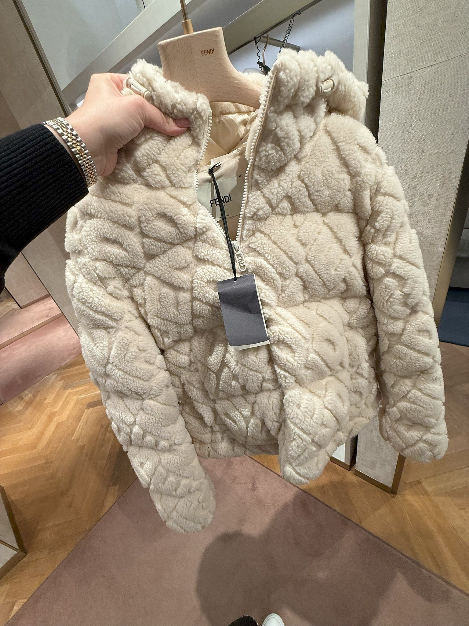 Fendi W Puffer Jacket Knitted FabricFendi
