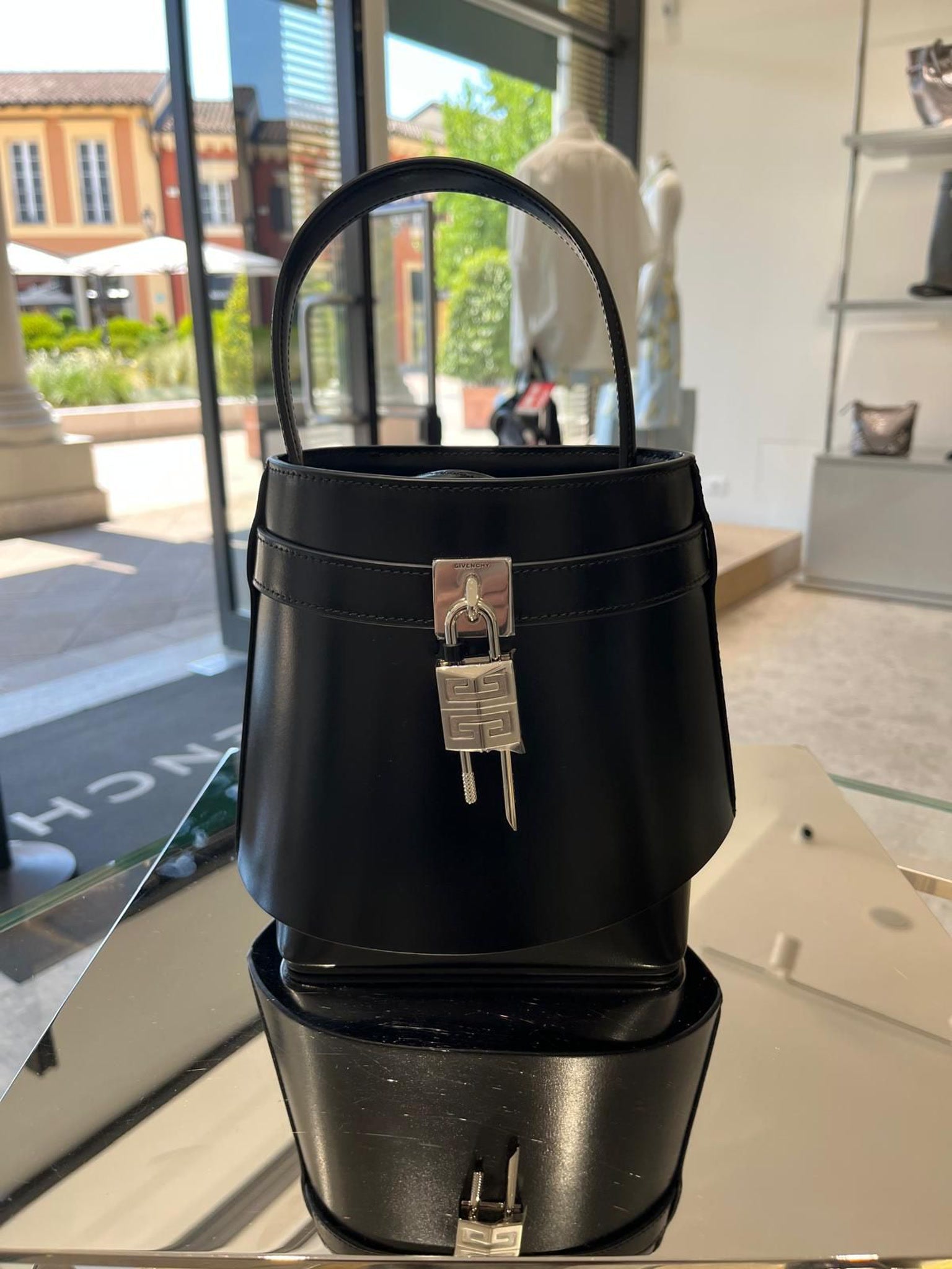 Givenchy Damska torebka 001 czarnaGivenchy