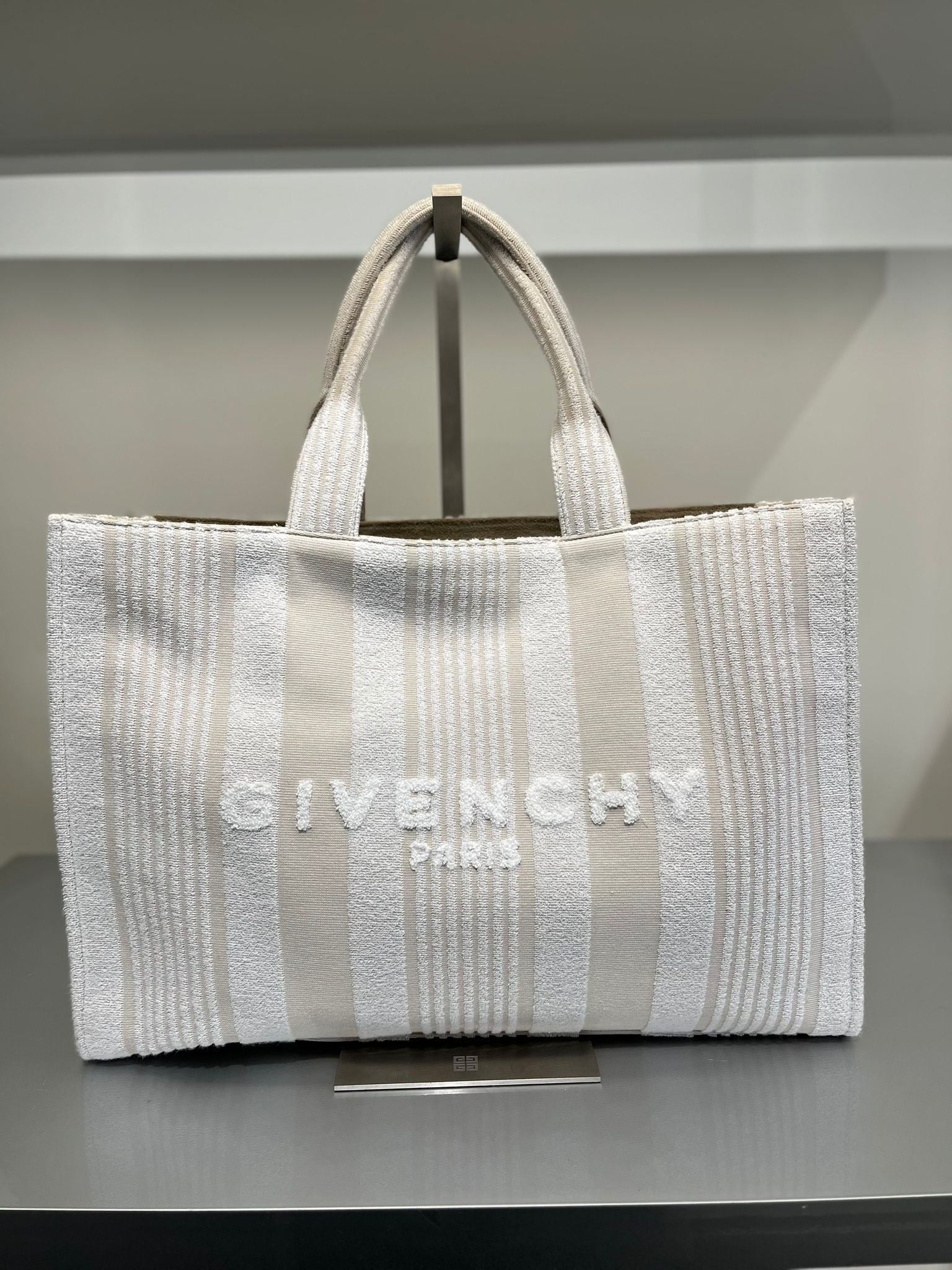 Givenchy Torebka Damska Biała BK50DXK1YDGivenchy