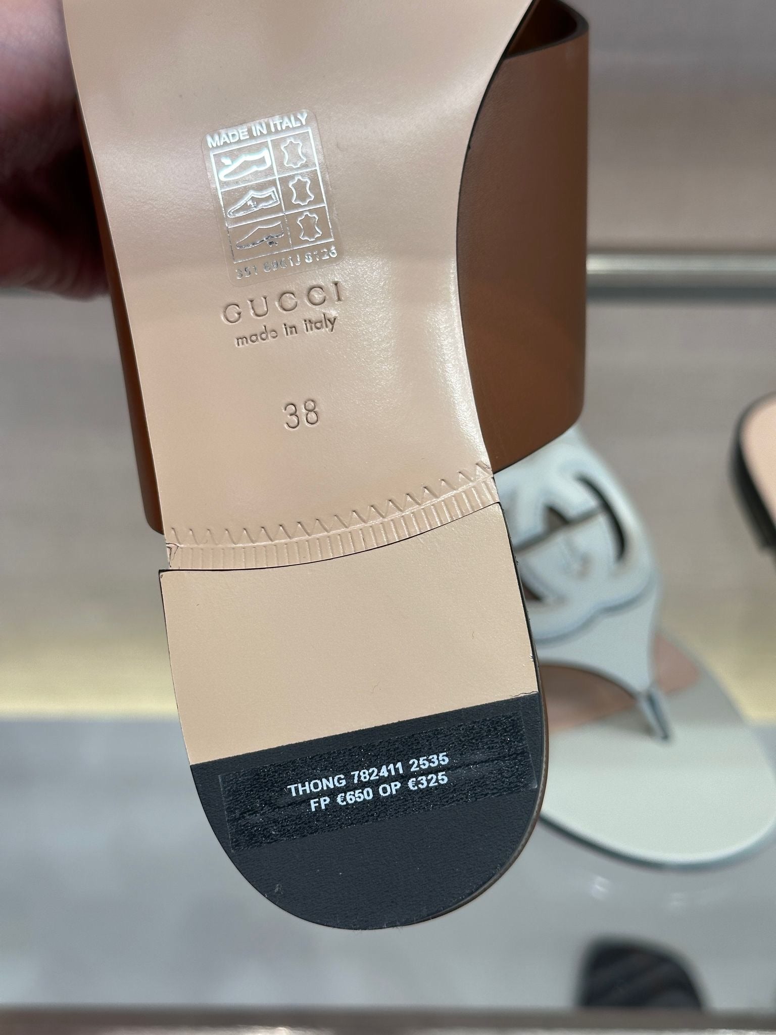 Gucci ThongGucci
