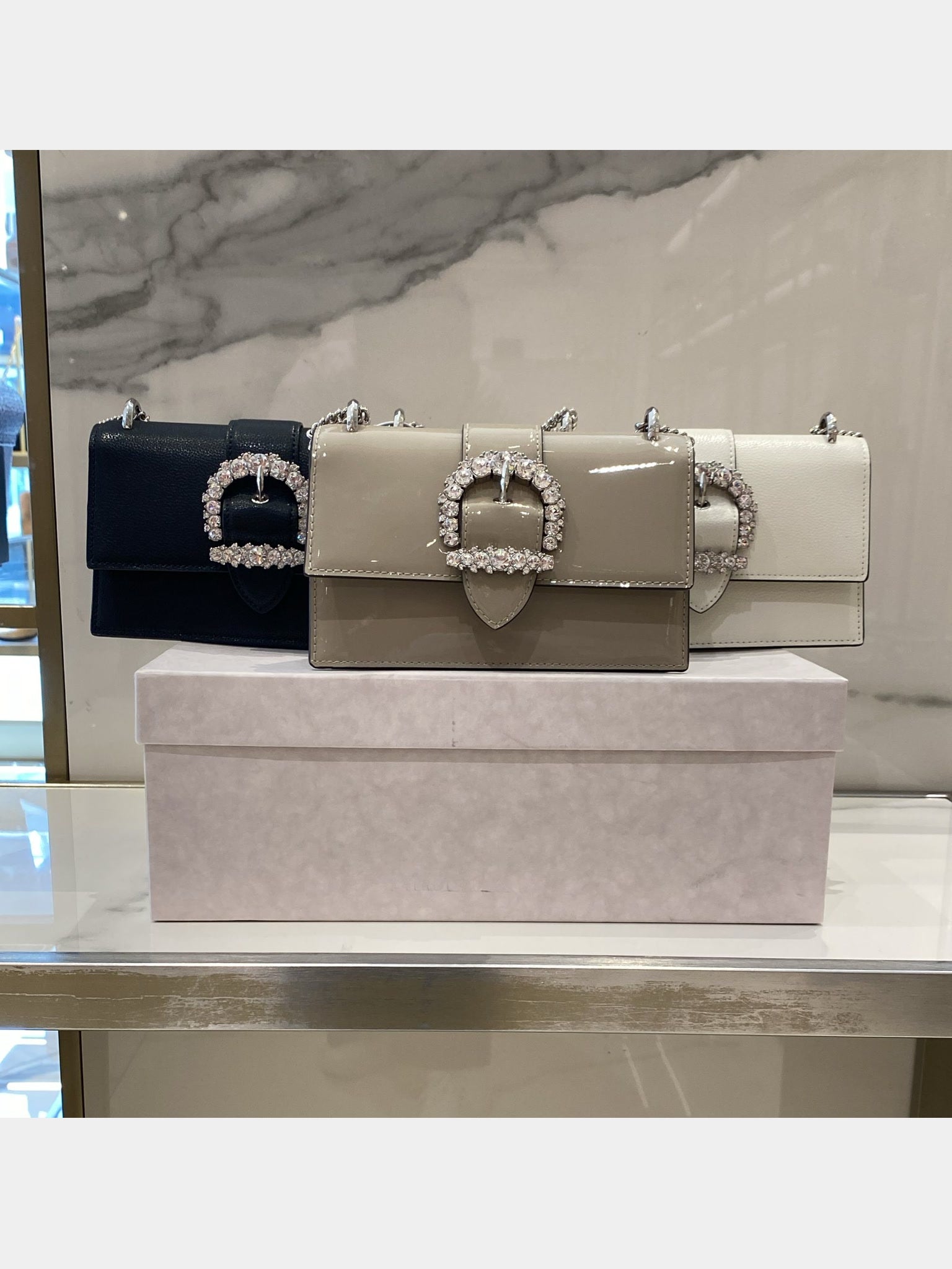 Jimmy Choo Cheri Paris OpatJimmy Choo