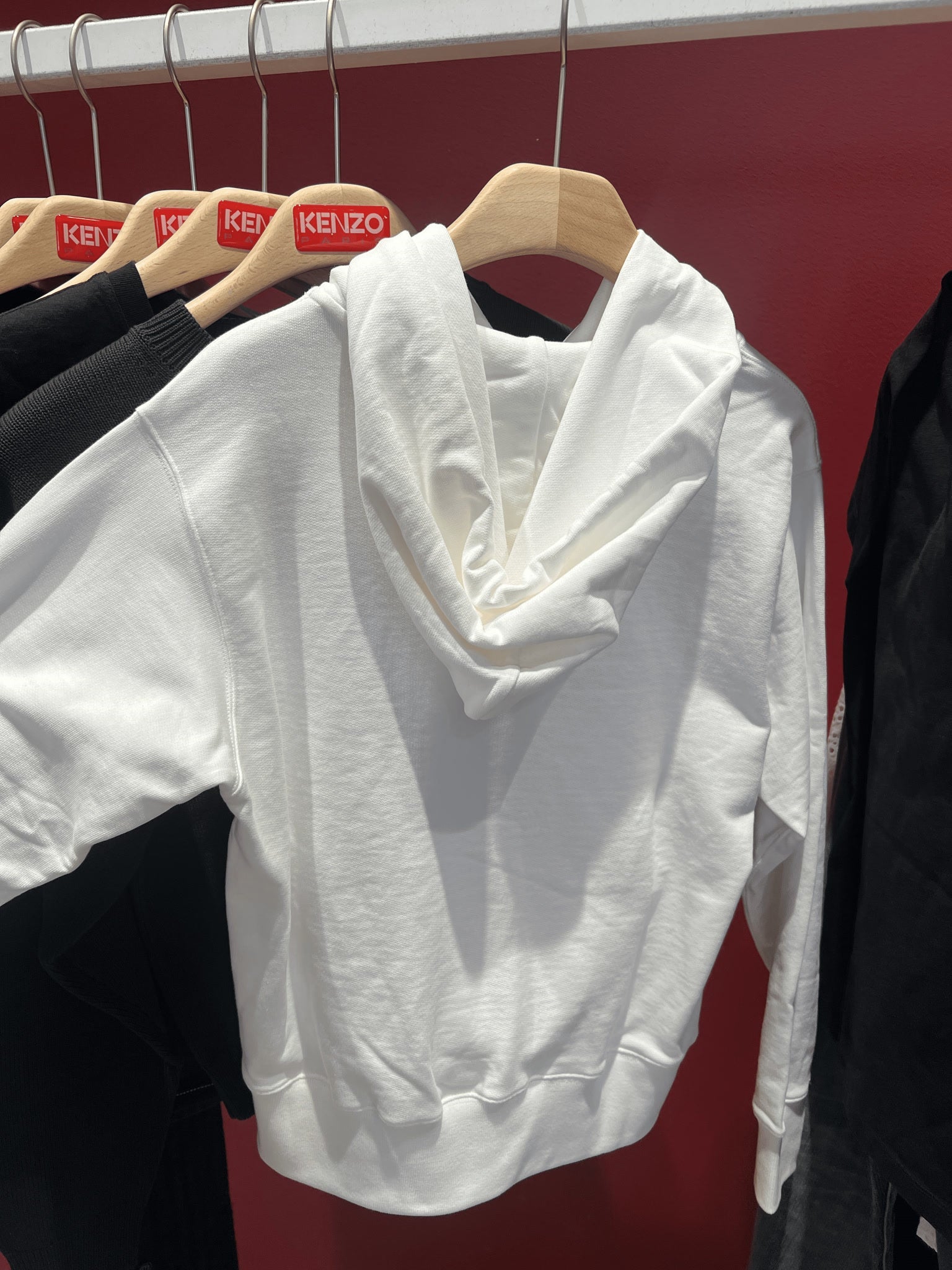 KENZO Damska Bluza Biała Hoodie E5 2SW138 4MF 02Kenzo
