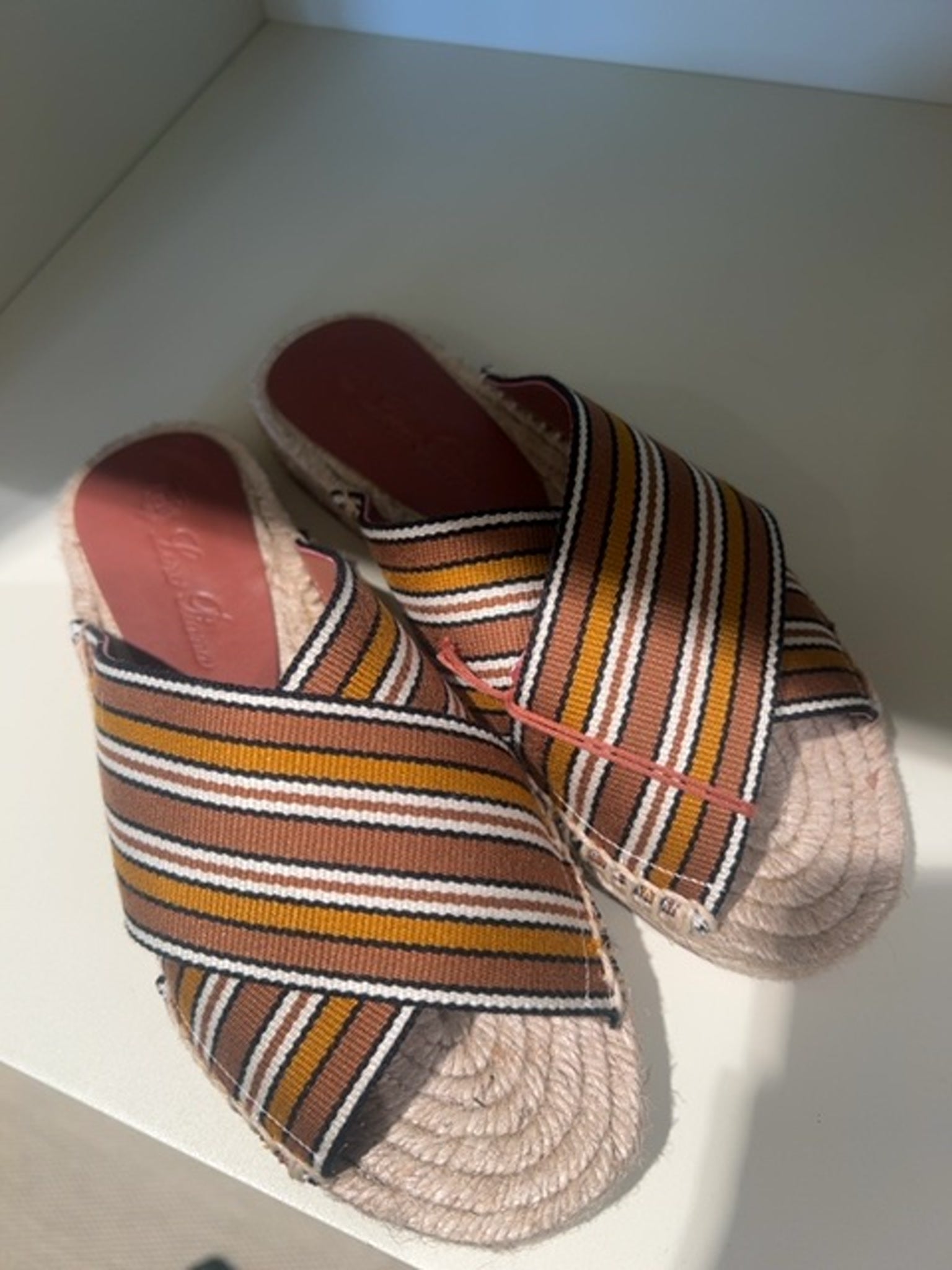 Loro Piana Damskie Sandały w paski Suitcase Stripes Cross SL FK4VLoro Piana