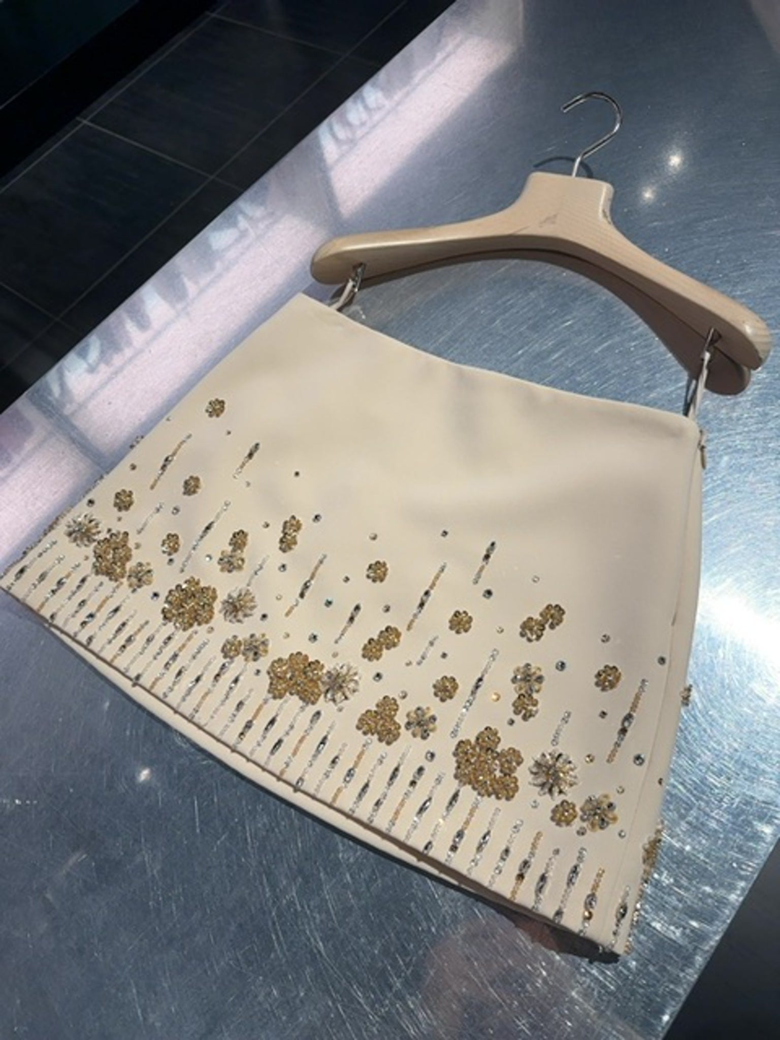 Miu Miu beige skirtMiu Miu