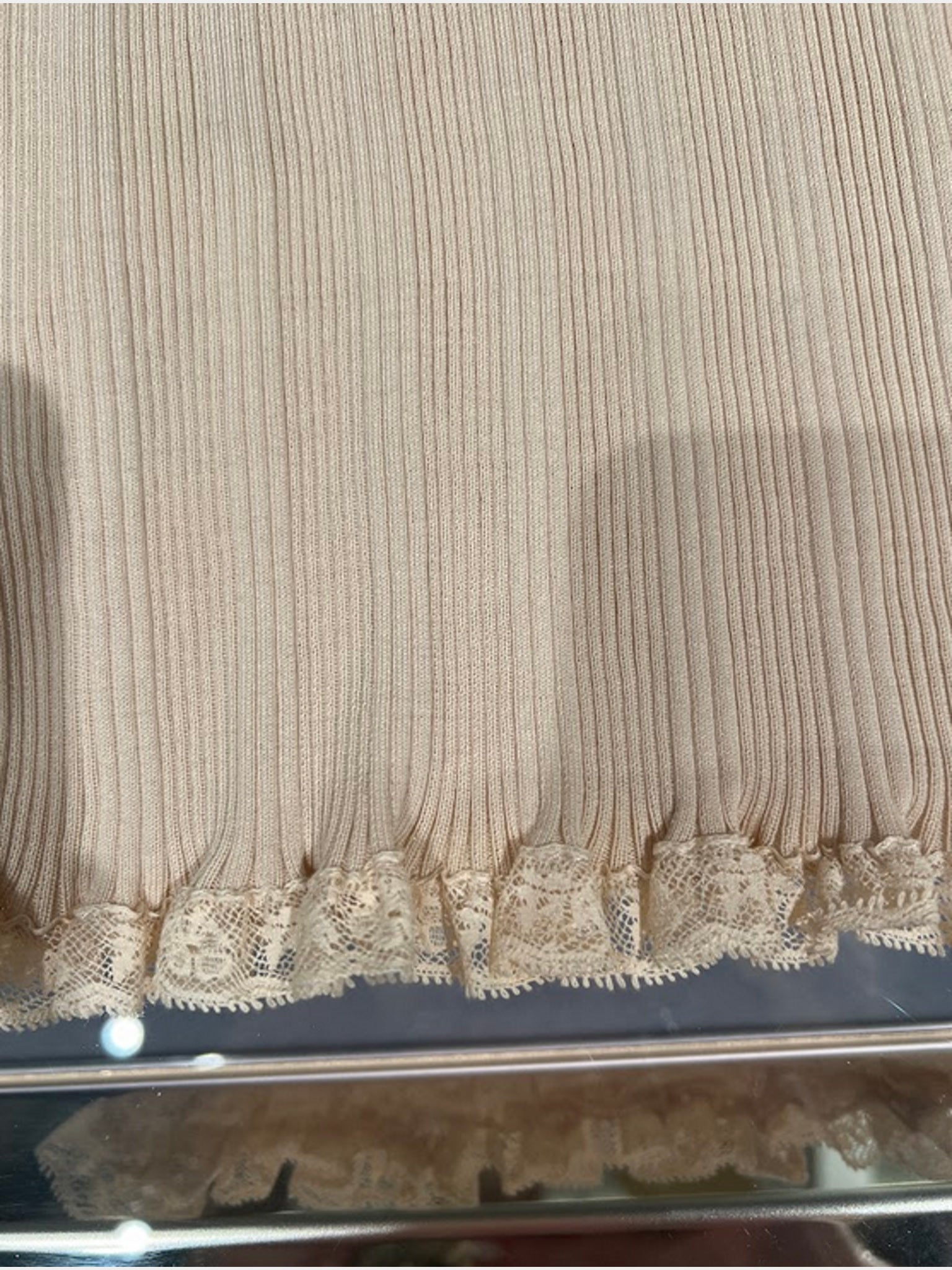 Miu Miu bkuzka z falbanką beżowa 1467 F0A08 001 SMiu Miu