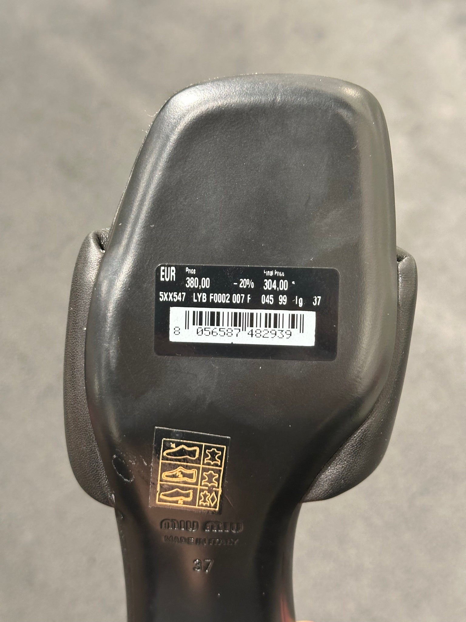 Miu Miu black slippersMiu Miu